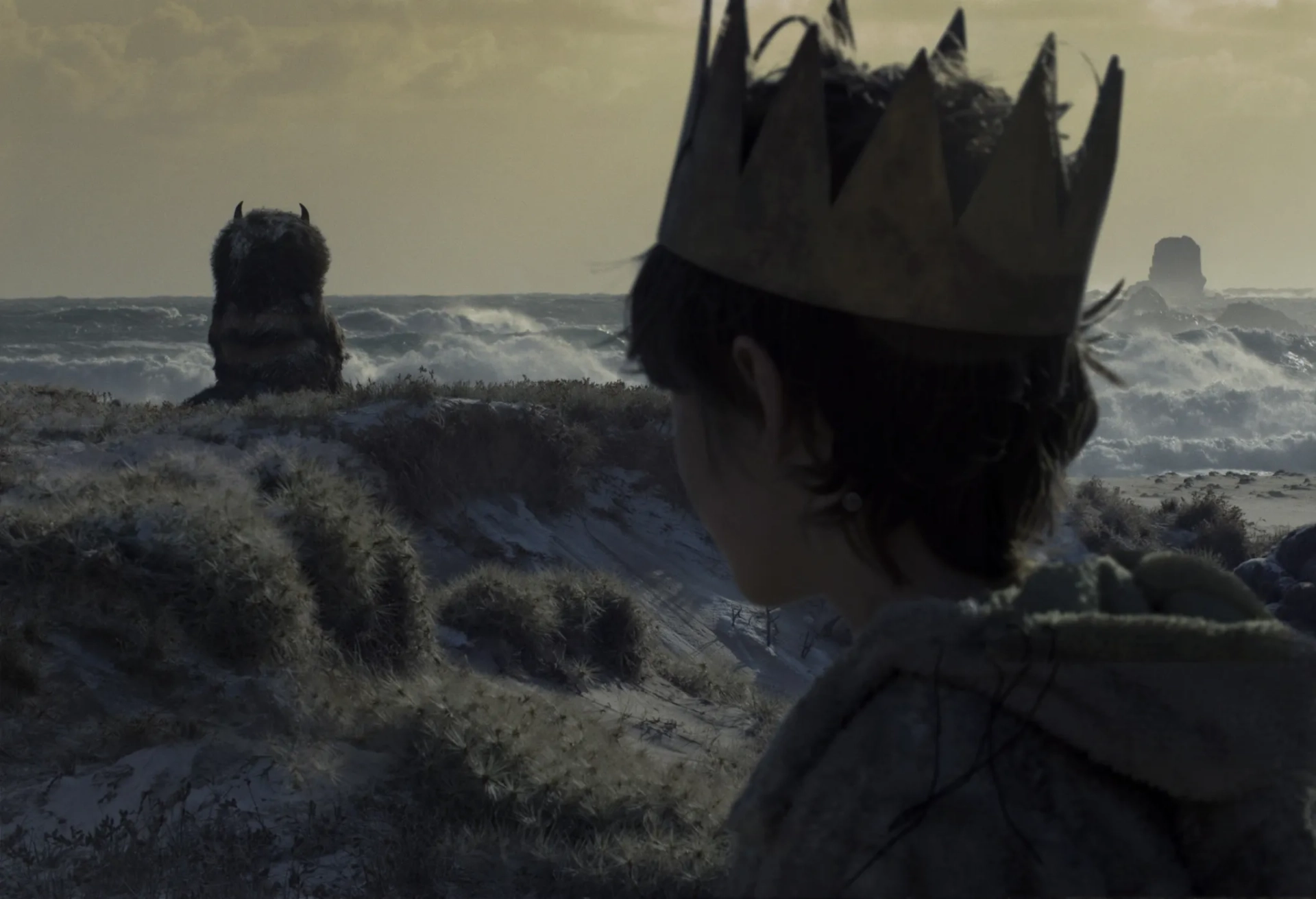 James Gandolfini, Max Records, and Vincent Crowley in Where the Wild Things Are (2009)