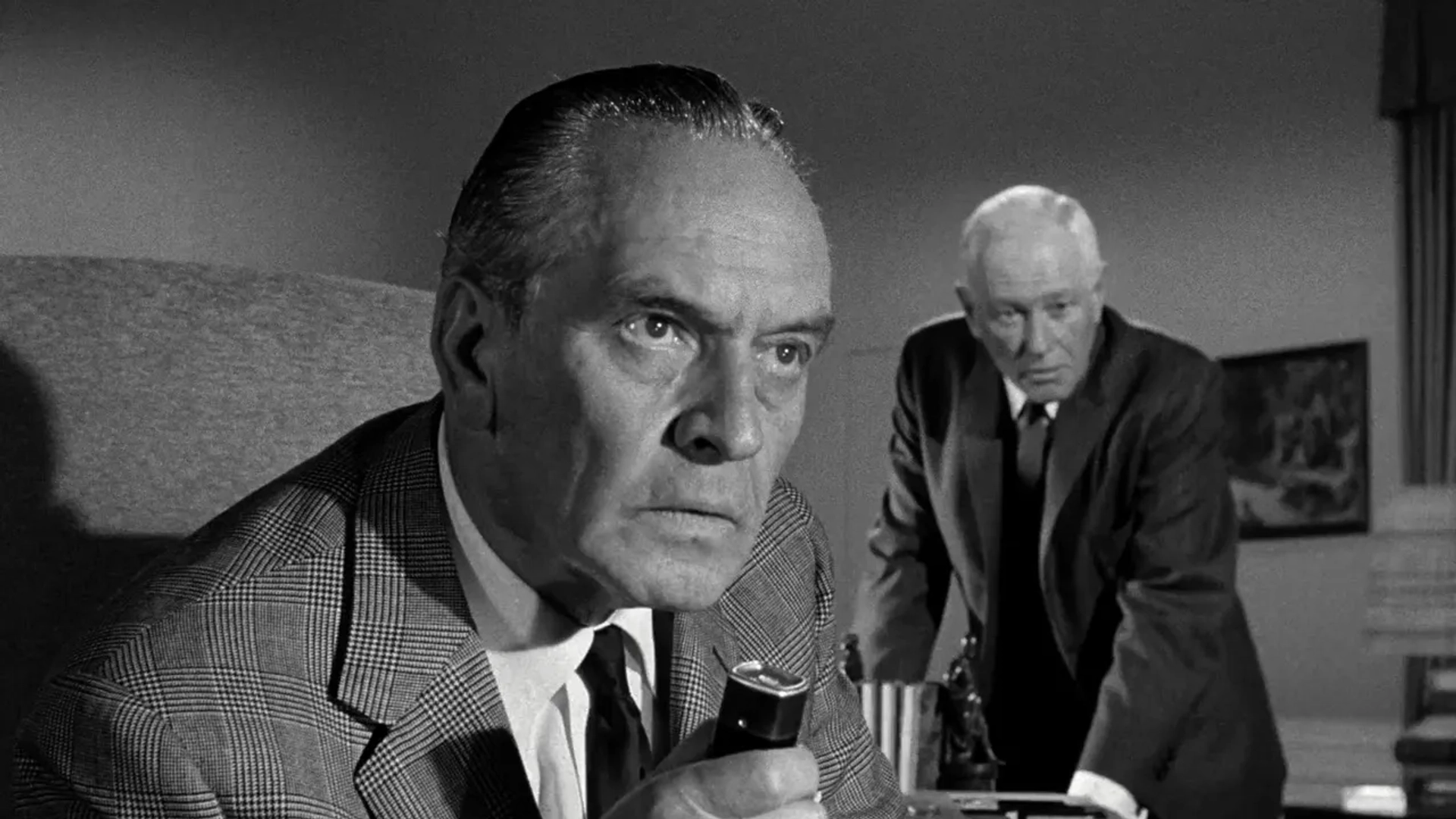 George Macready and Fredric March in Seven Days in May (1964)