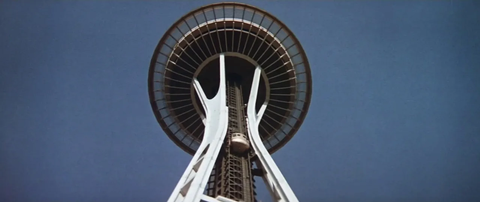 The Parallax View (1974)