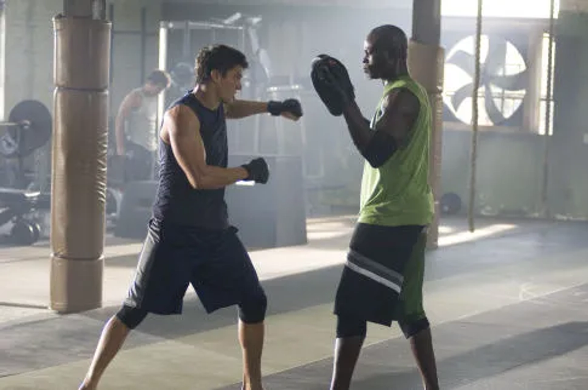 Djimon Hounsou and Sean Faris in Never Back Down (2008)