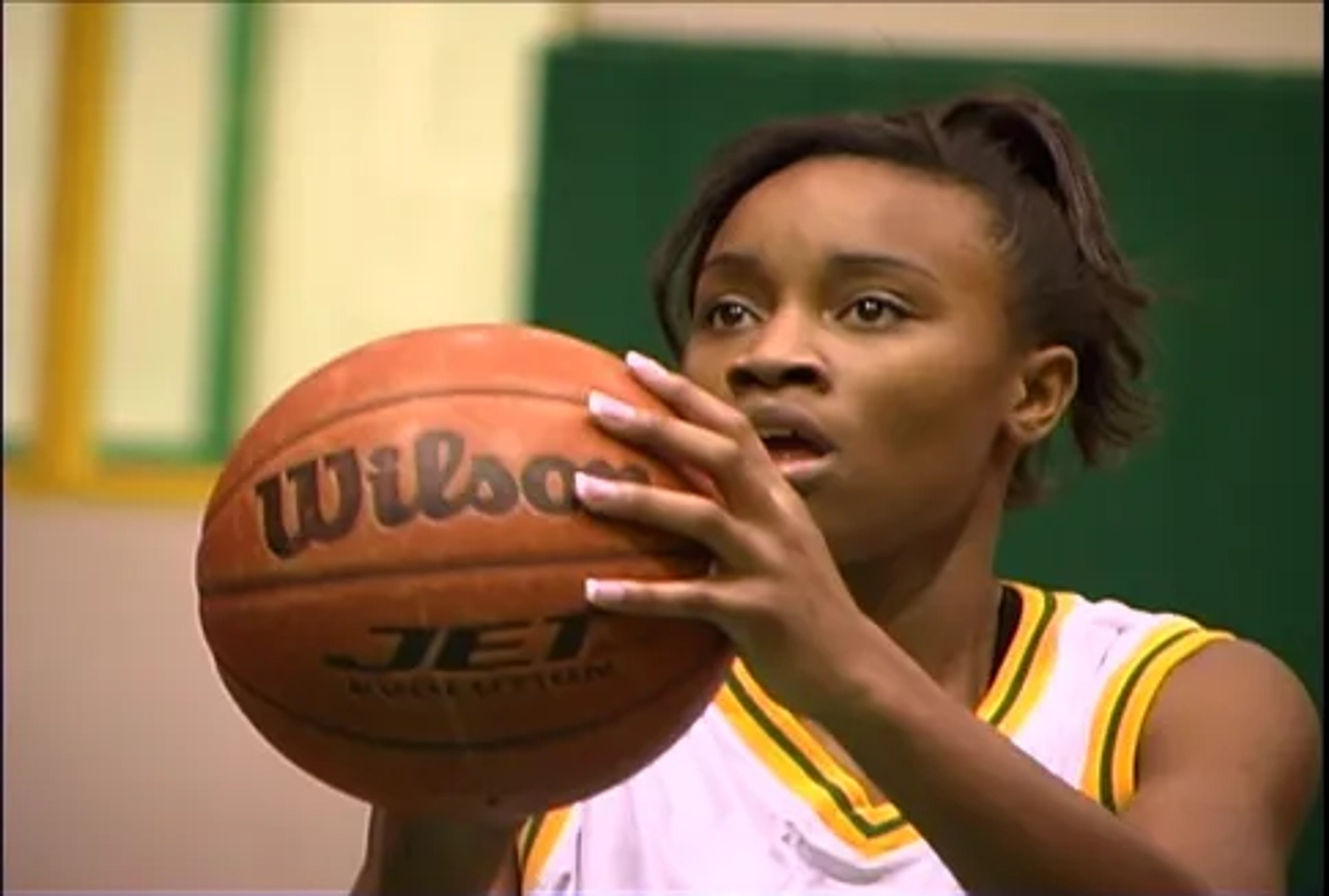 Darnellia Russell in The Heart of the Game (2005)