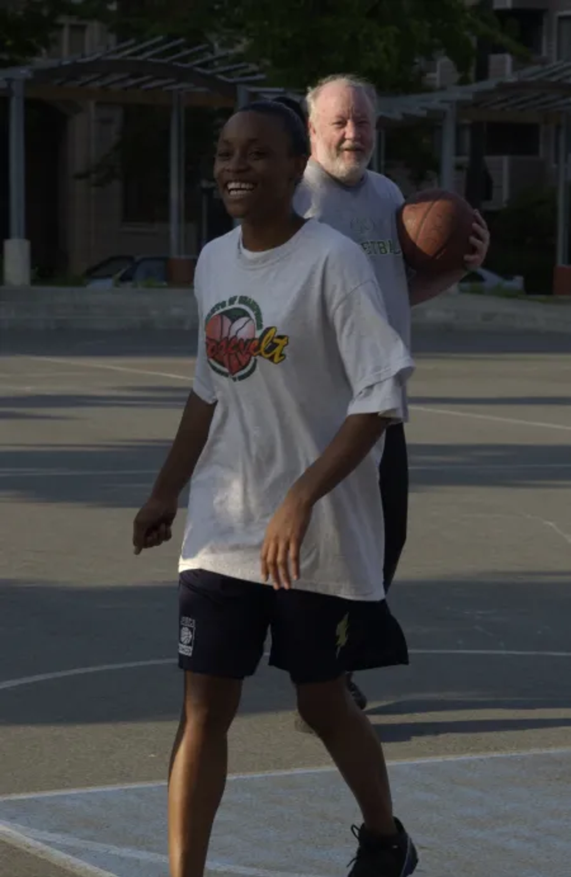 Darnellia Russell in The Heart of the Game (2005)