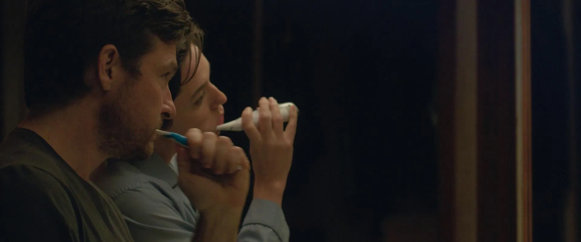 Jason Bateman and Rebecca Hall in The Gift (2015)