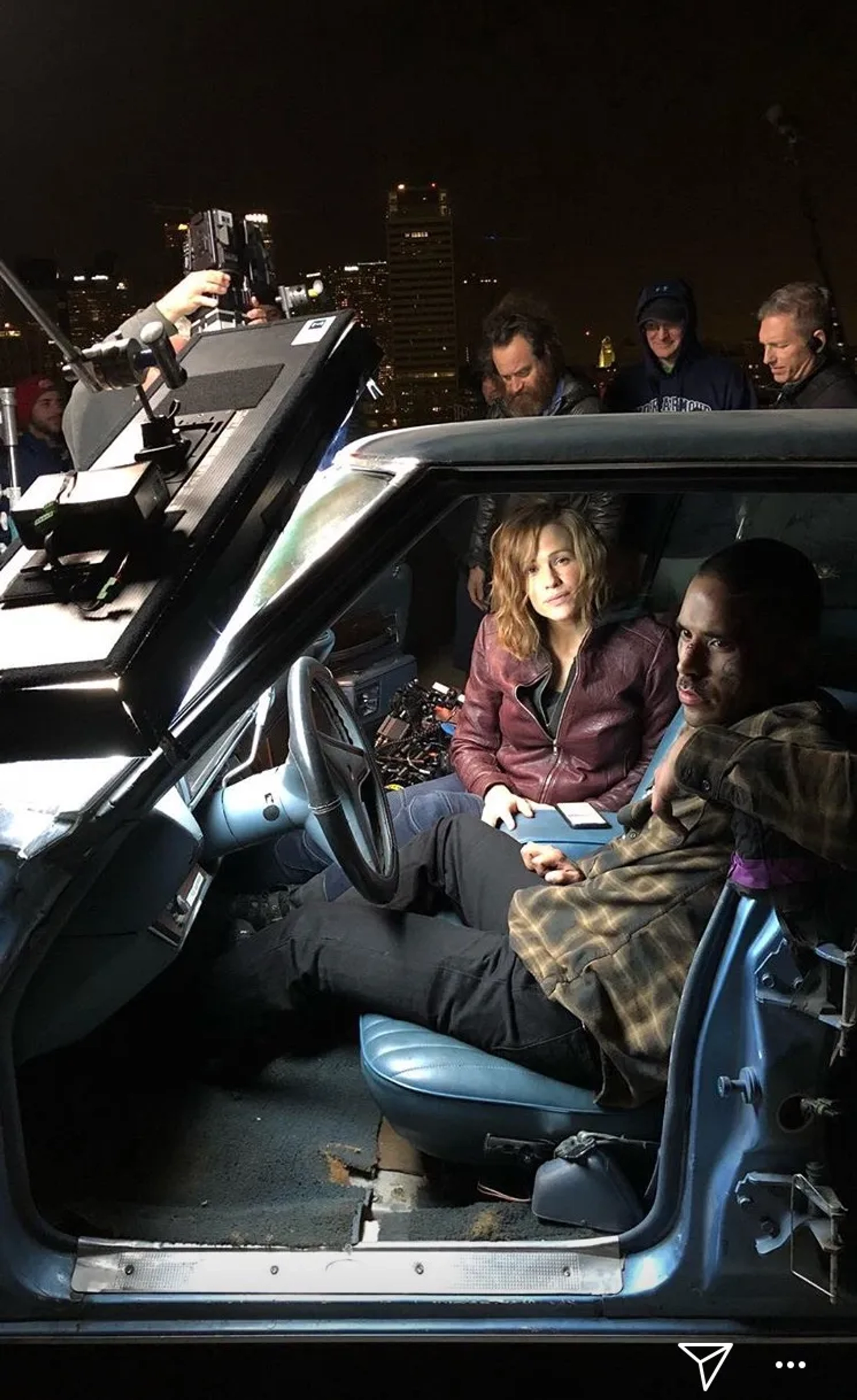 Jennifer Garner and Randy Gonzalez in Peppermint (2018)