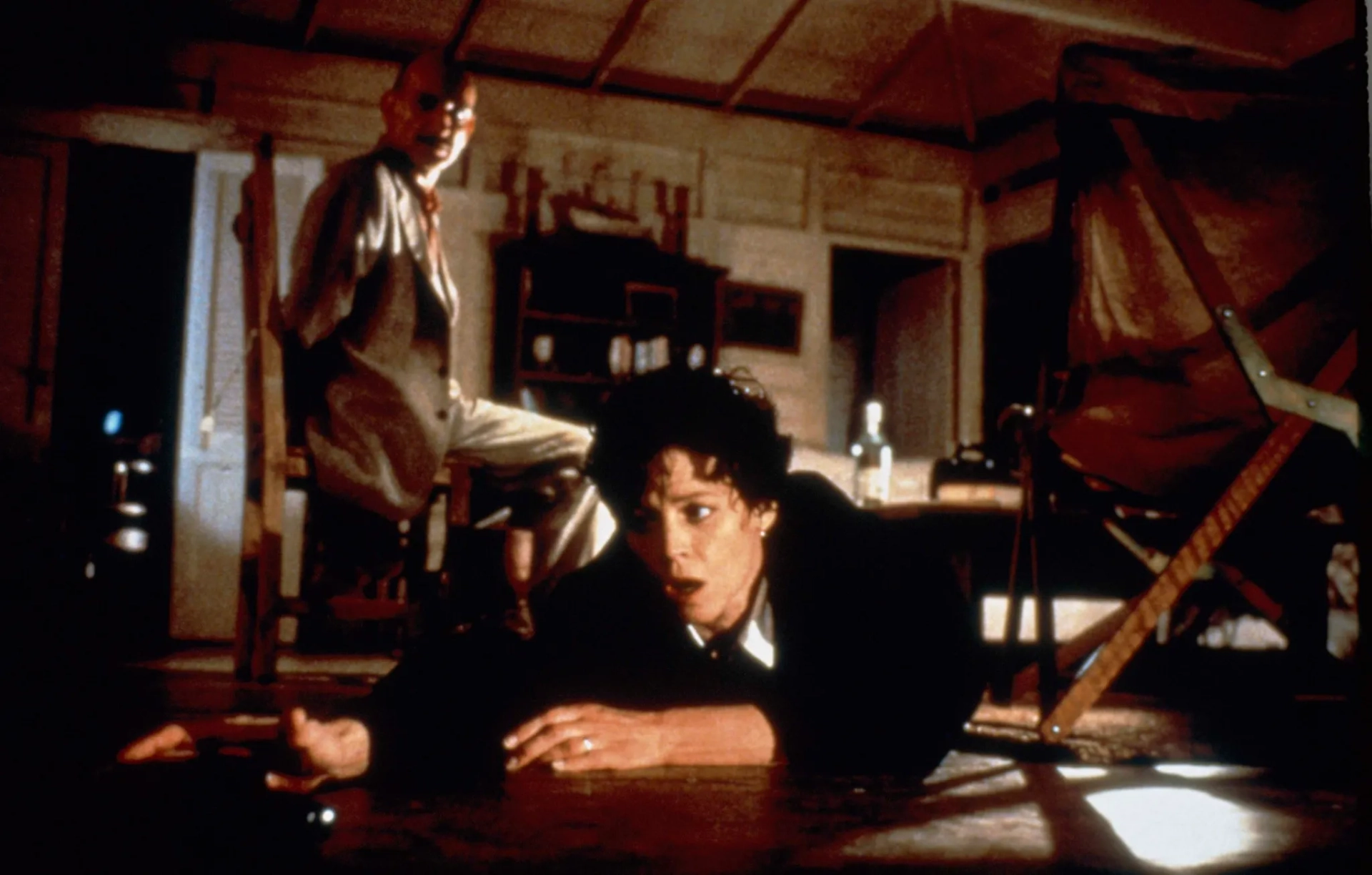 Sigourney Weaver and Ben Kingsley in Death and the Maiden (1994)