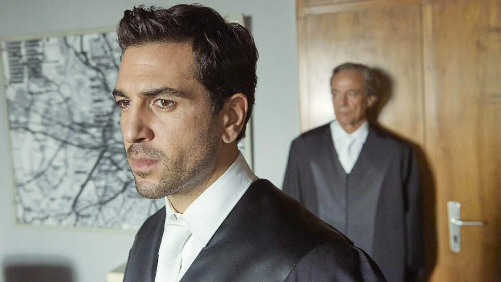 Heiner Lauterbach and Elyas M'Barek in The Collini Case (2019)