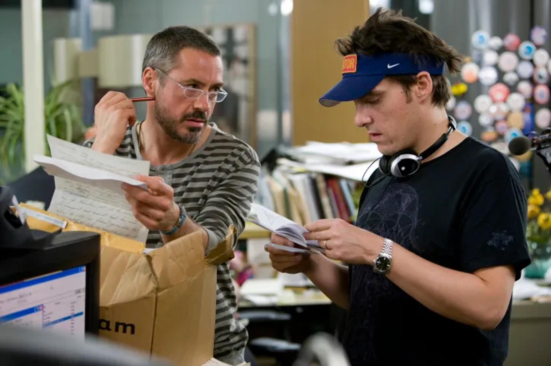 Robert Downey Jr. and Joe Wright in The Soloist (2009)
