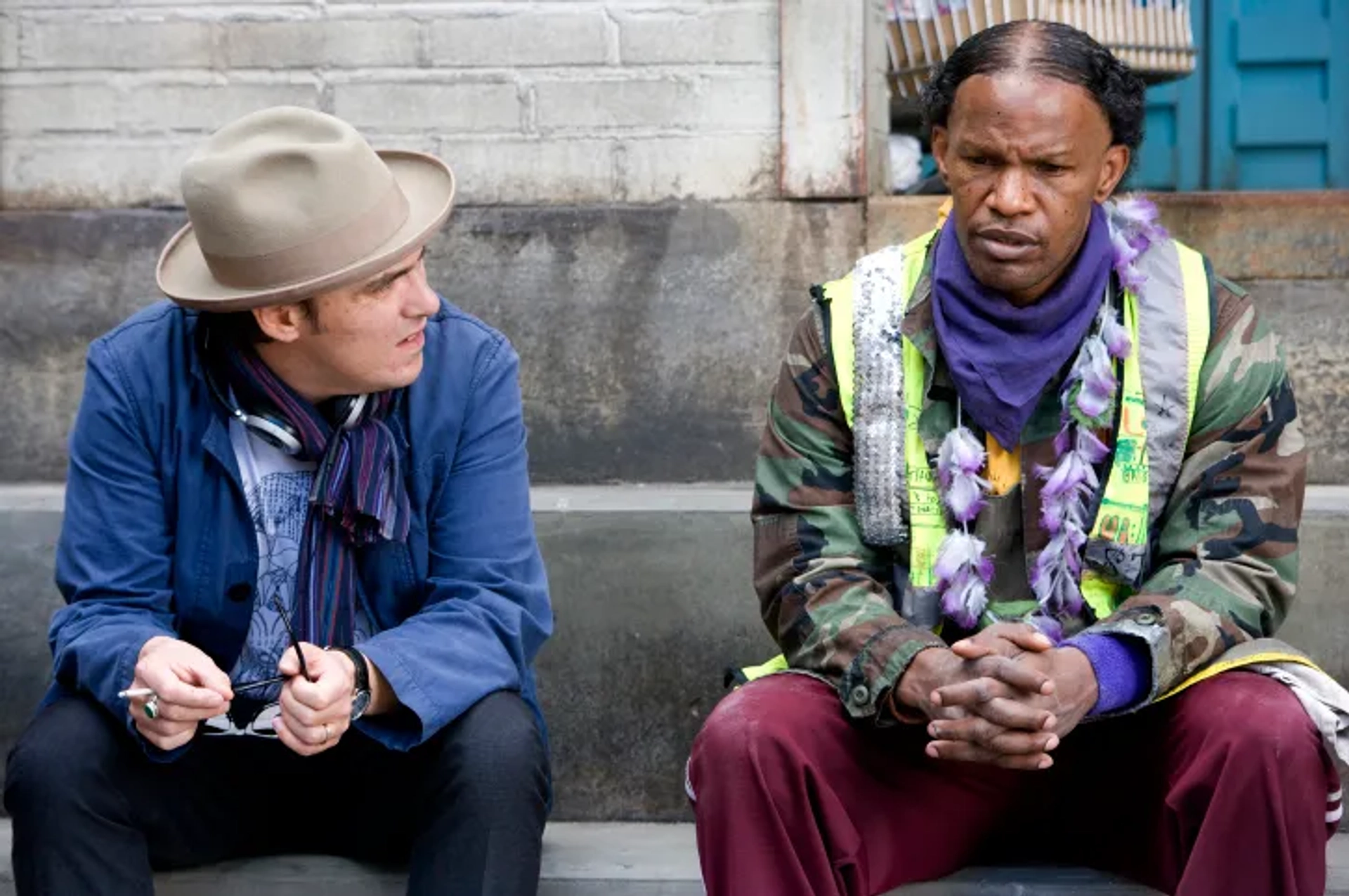 Jamie Foxx and Joe Wright in The Soloist (2009)