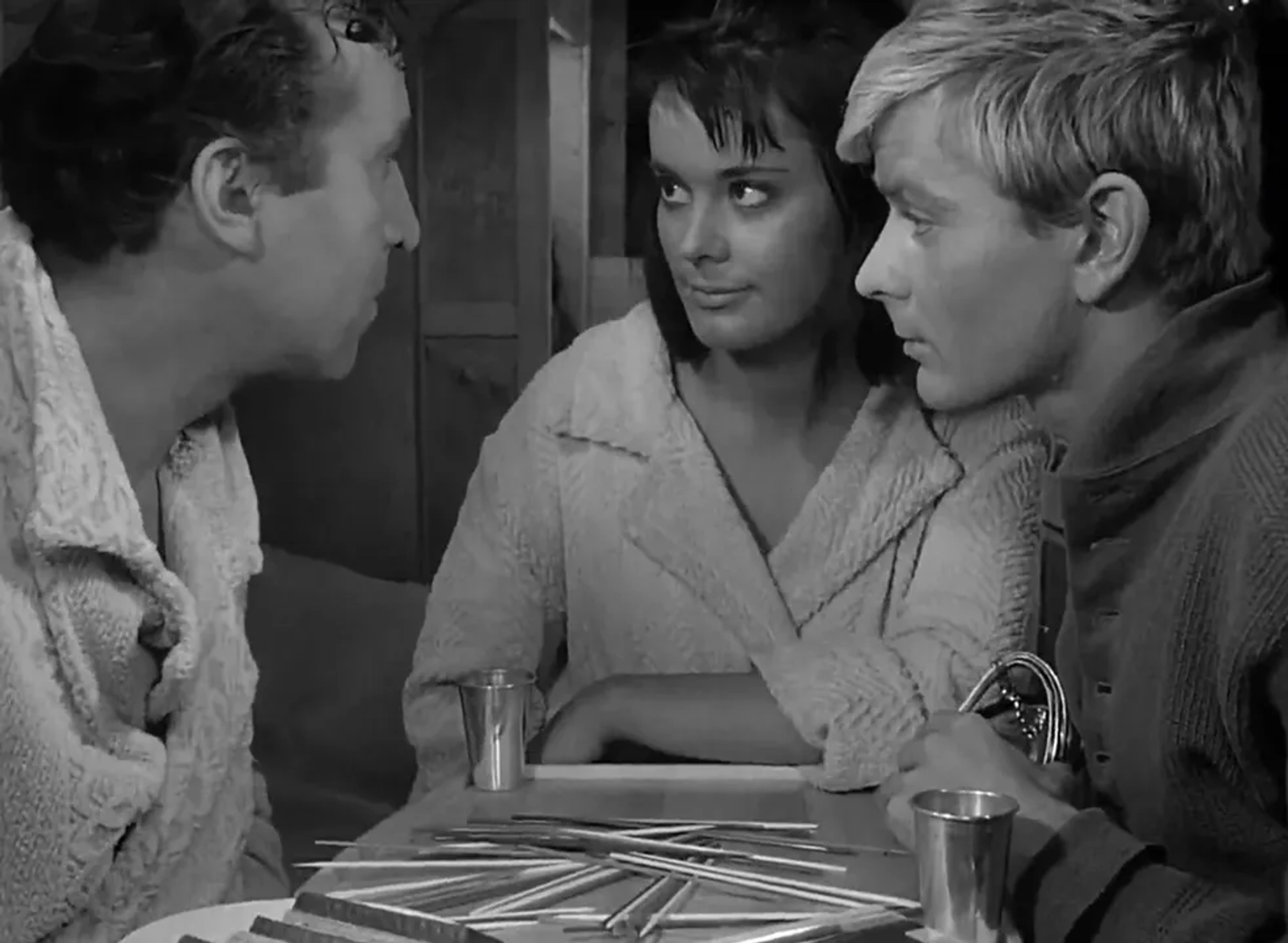 Zygmunt Malanowicz, Leon Niemczyk, and Jolanta Umecka in Knife in the Water (1962)