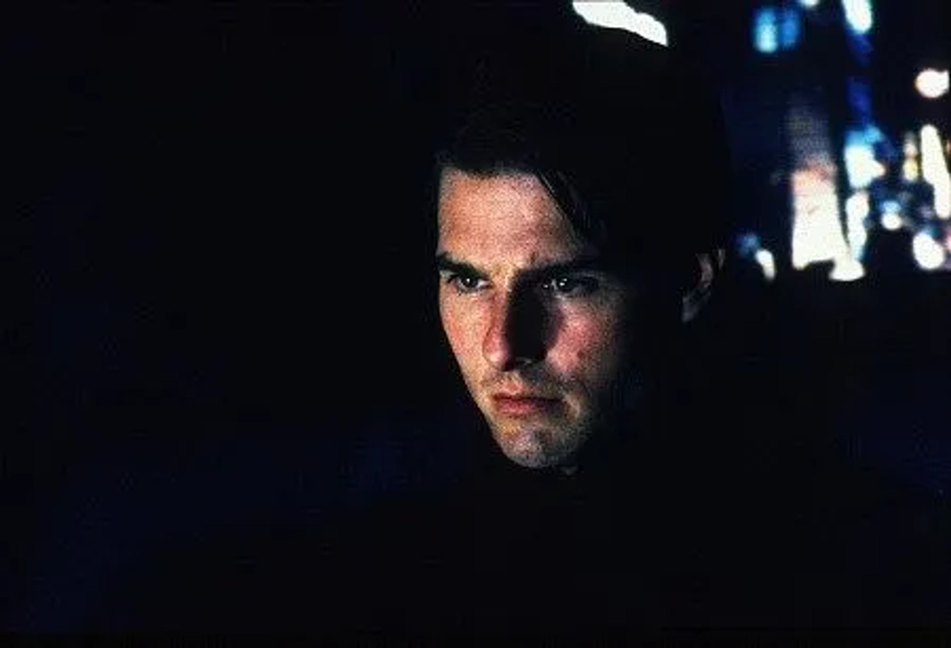 "EYES WIDE SHUT" TOM CRUISE