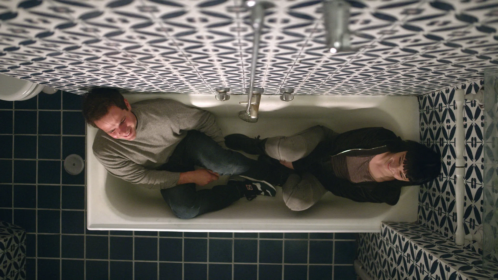 Brando Pacitto and Alice Pagani in Vicolo cieco (2019)
