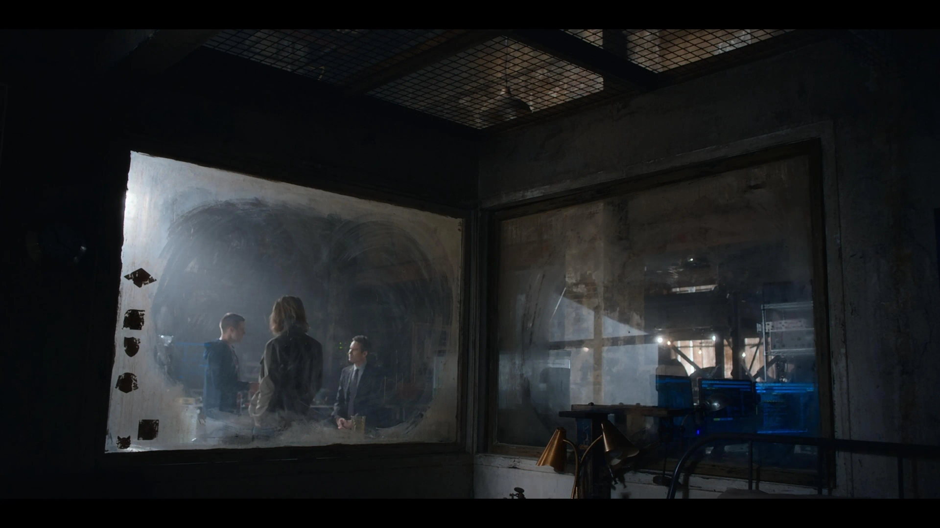 Eric McCormack, Reilly Dolman, and Jared Abrahamson in Travelers (2016)