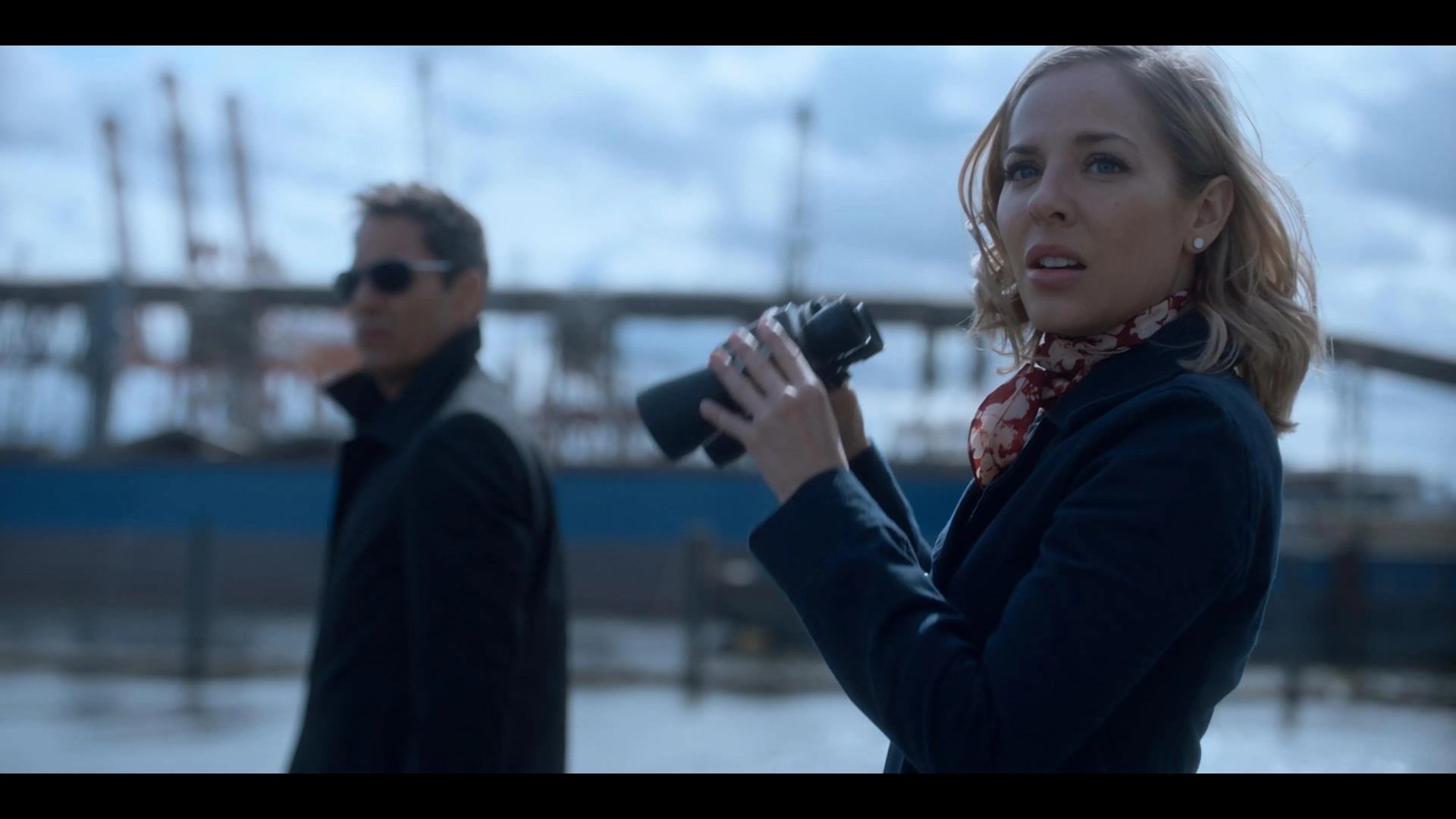 Eric McCormack and MacKenzie Porter in Travelers (2016)
