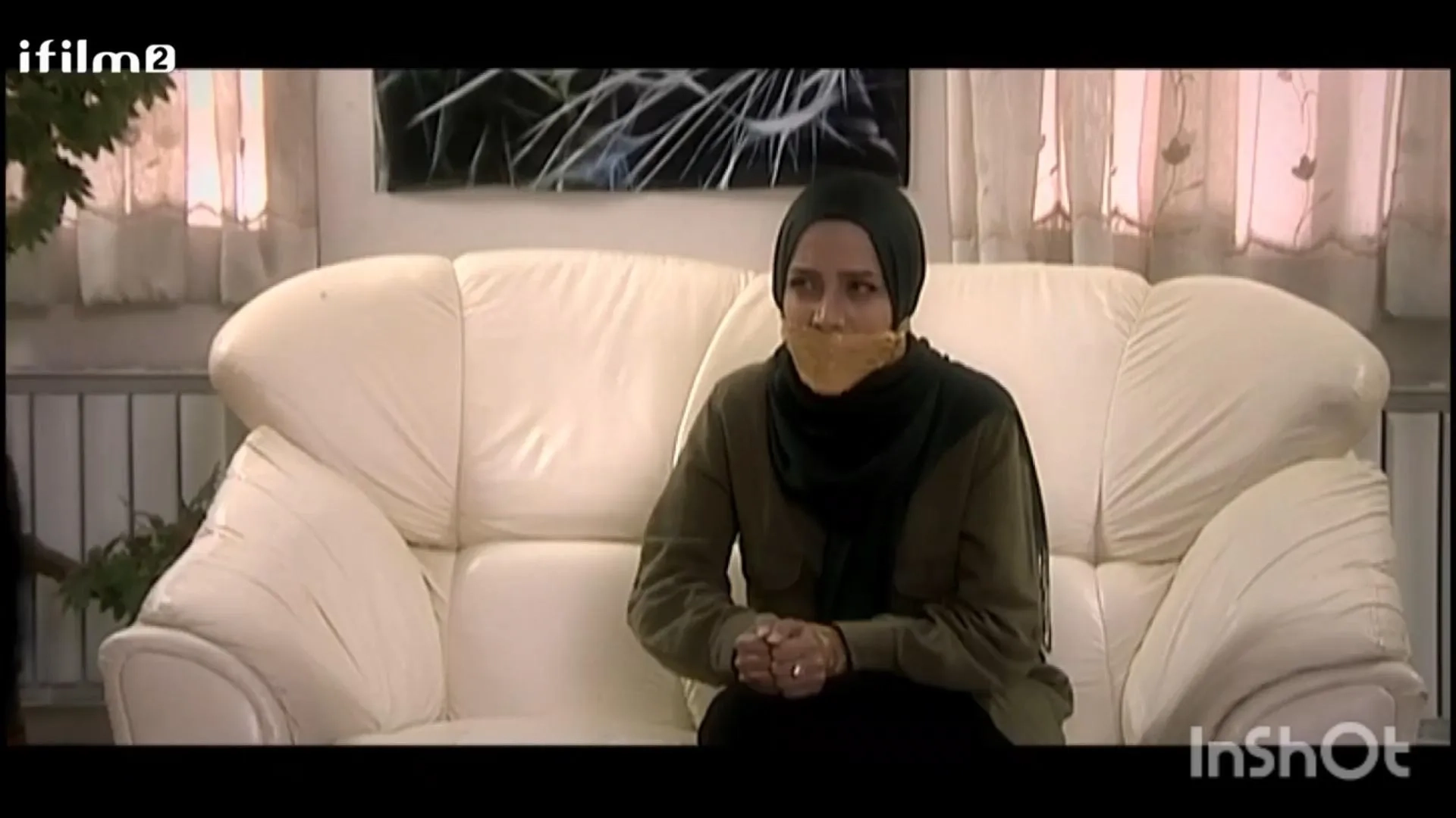 Distances (2010)