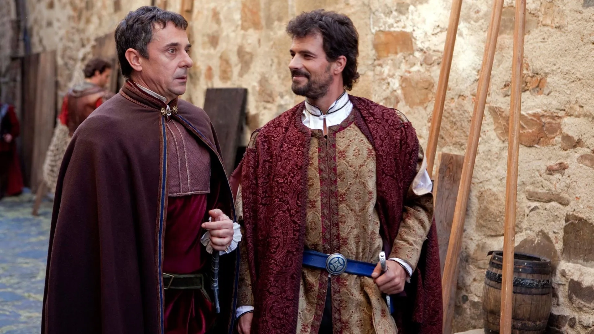 Pere Ponce and Rodolfo Sancho in Isabel (2011)