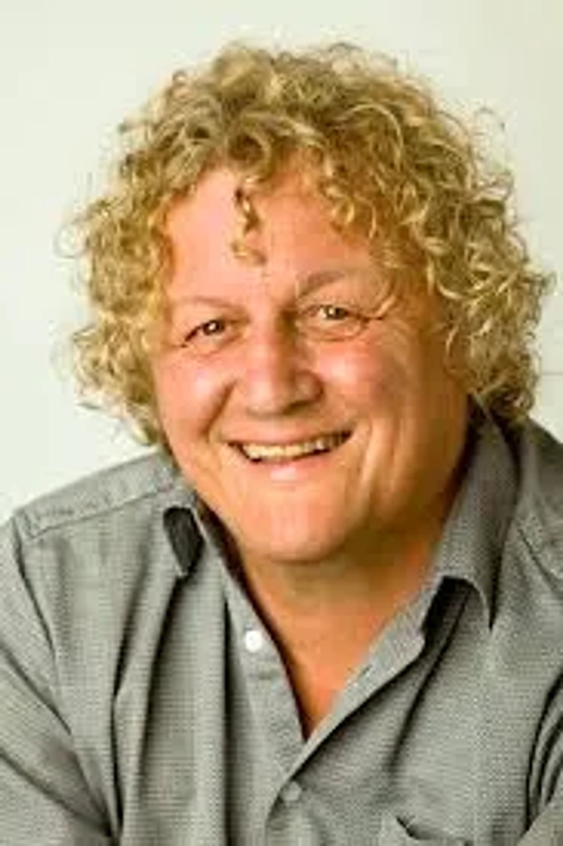 اندرو  فولر