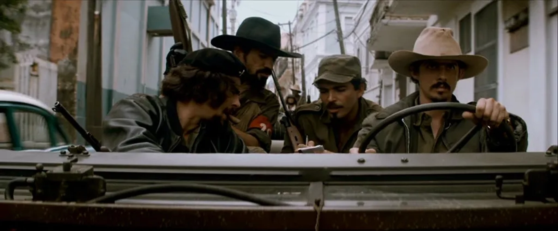 Benicio Del Toro in Che: Part One (2008)