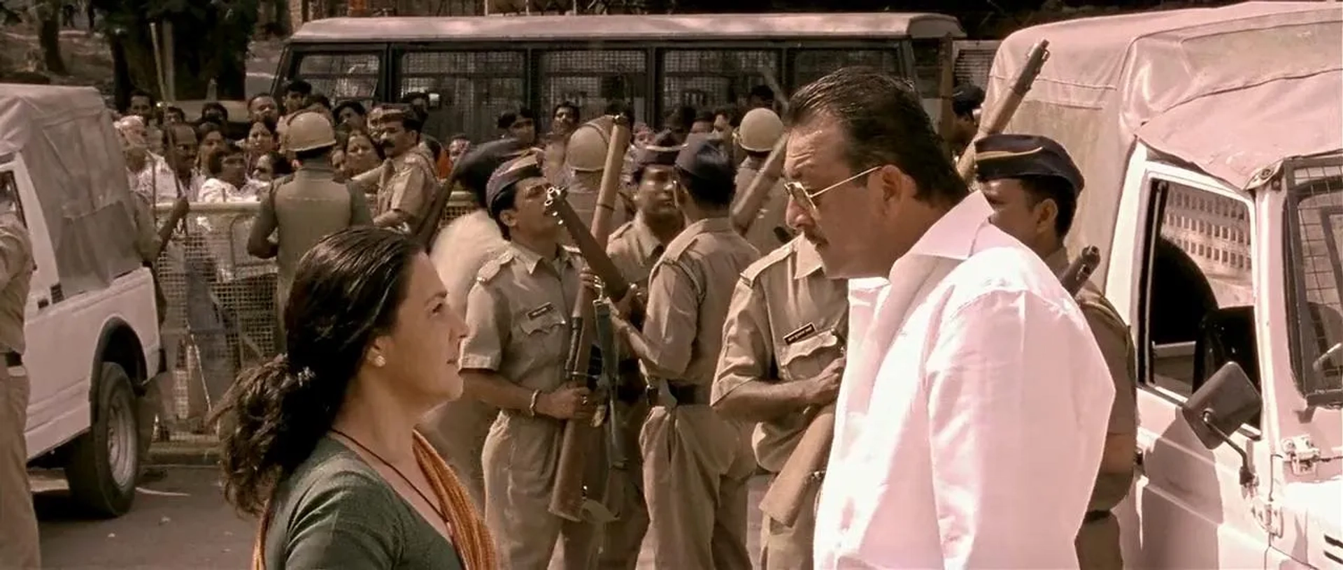 Sanjay Dutt and Amrita Singh in Shootout at Lokhandwala (2007)