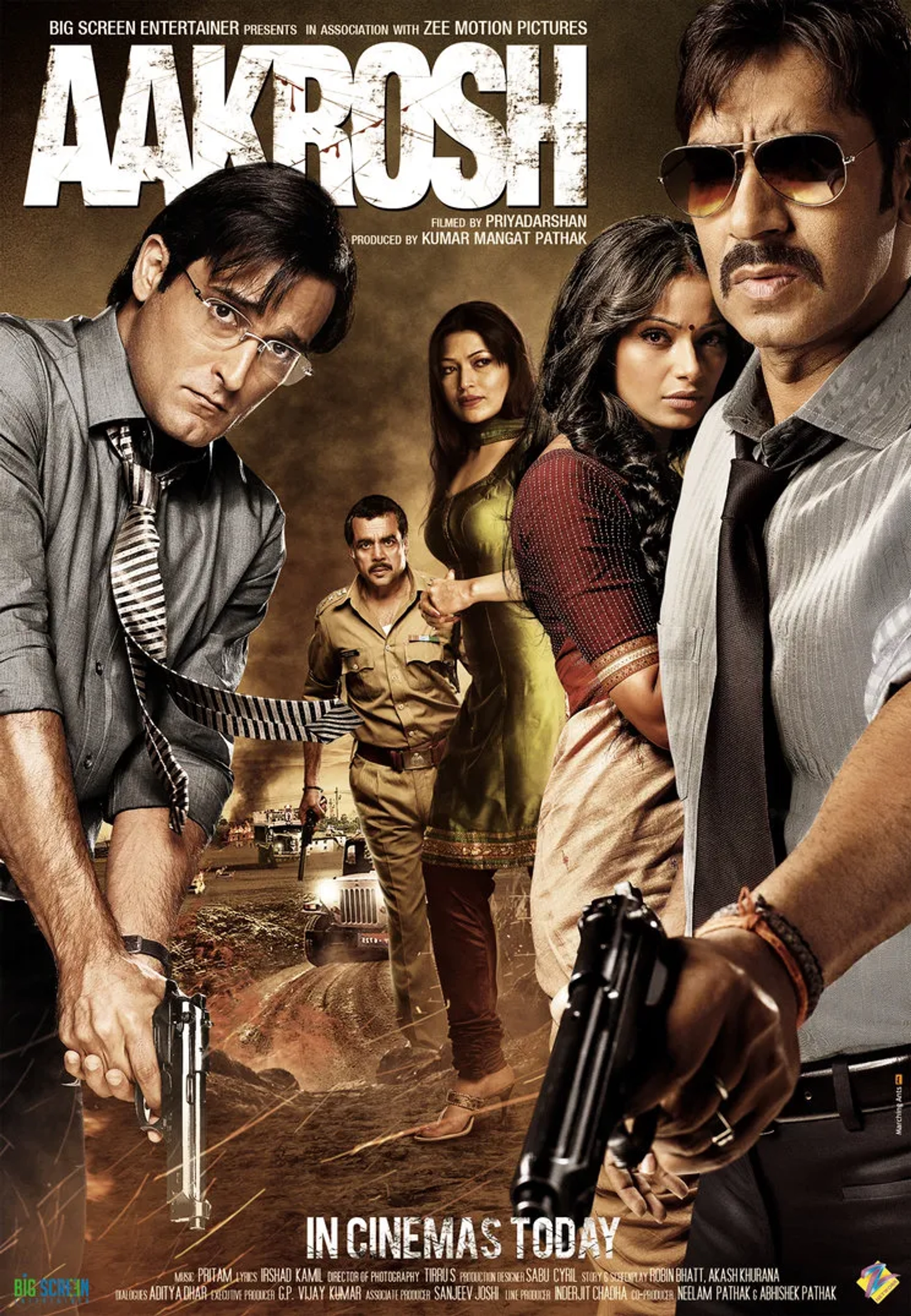 Bipasha Basu, Ajay Devgn, Akshaye Khanna, Paresh Rawal, and Reema Sen in Aakrosh (2010)