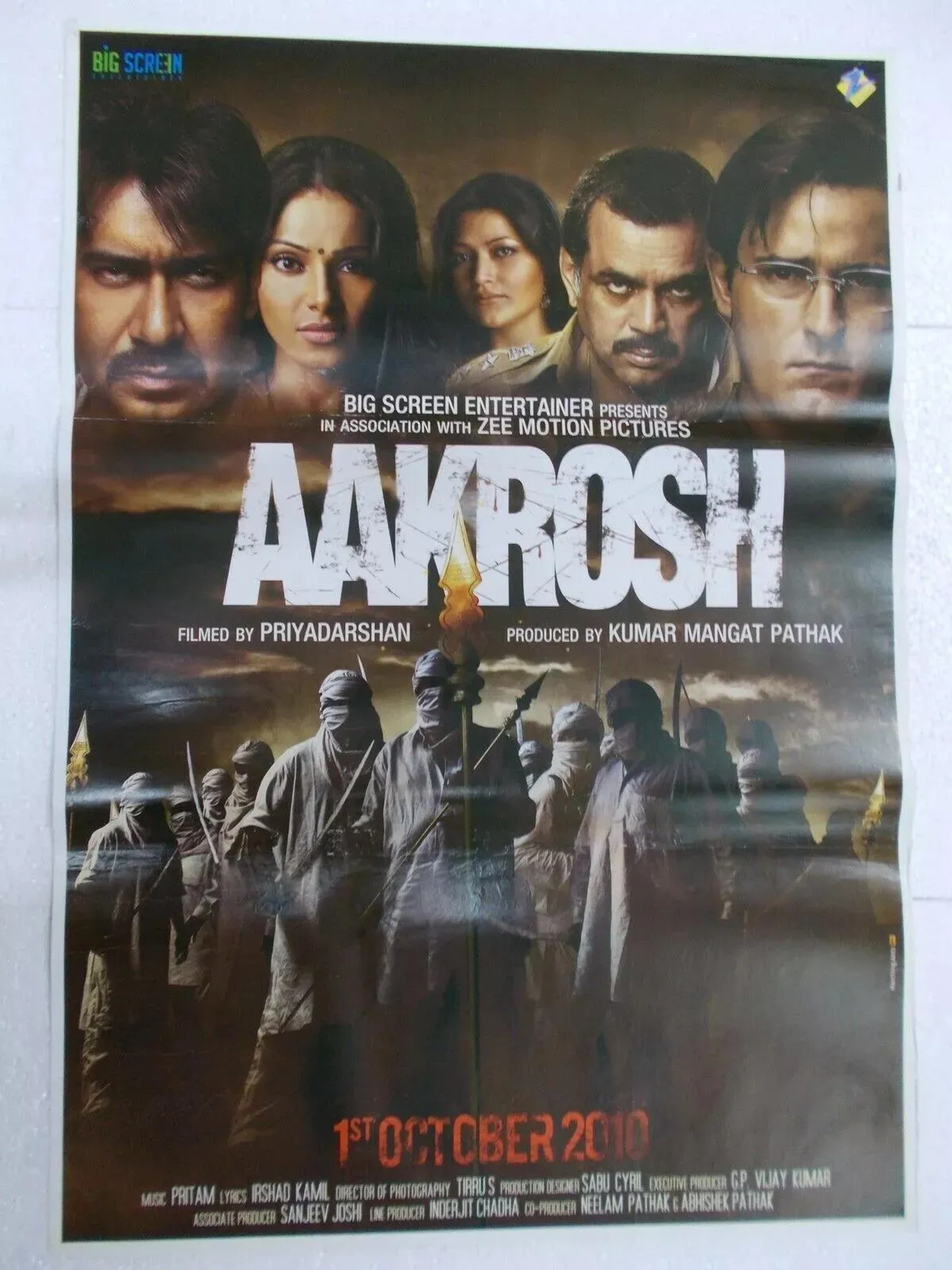 Bipasha Basu, Ajay Devgn, Akshaye Khanna, Paresh Rawal, and Amita Pathak in Aakrosh (2010)