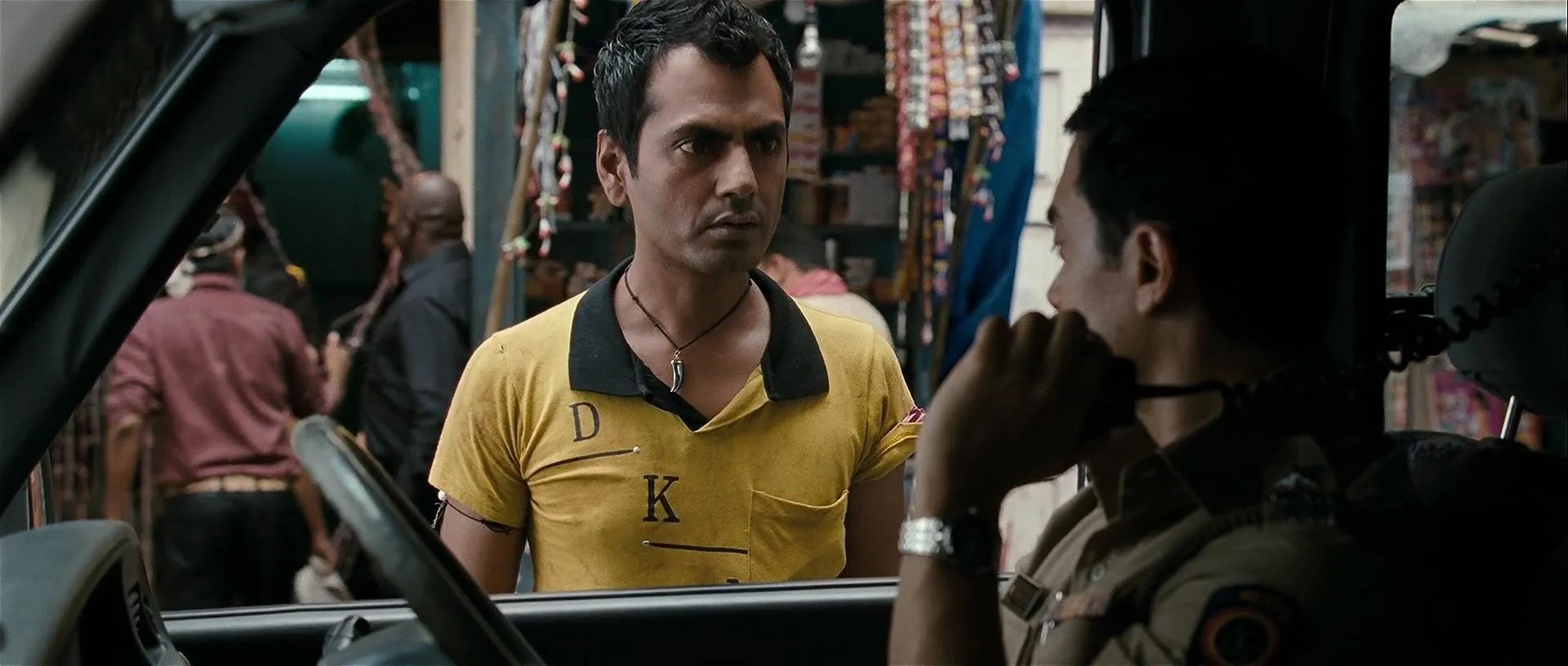 Aamir Khan and Nawazuddin Siddiqui in Talaash: The Answer Lies Within (2012)
