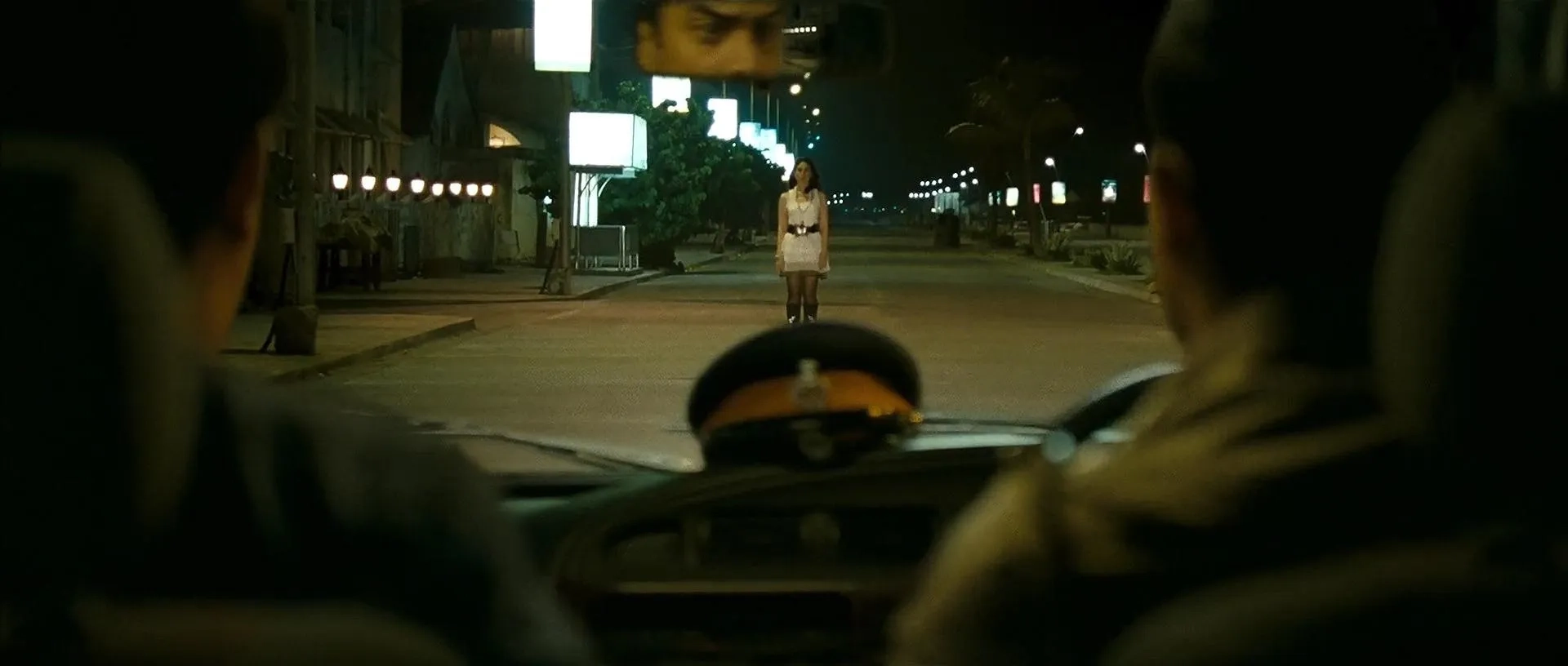 Kareena Kapoor, Aamir Khan, and Suhaas Ahuja in Talaash: The Answer Lies Within (2012)