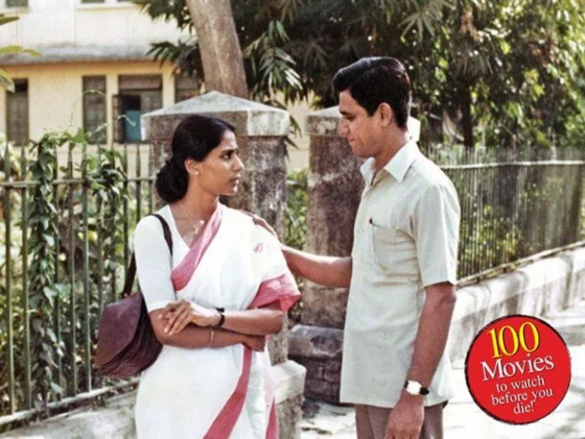 Smita Patil and Om Puri in Ardh Satya (1983)