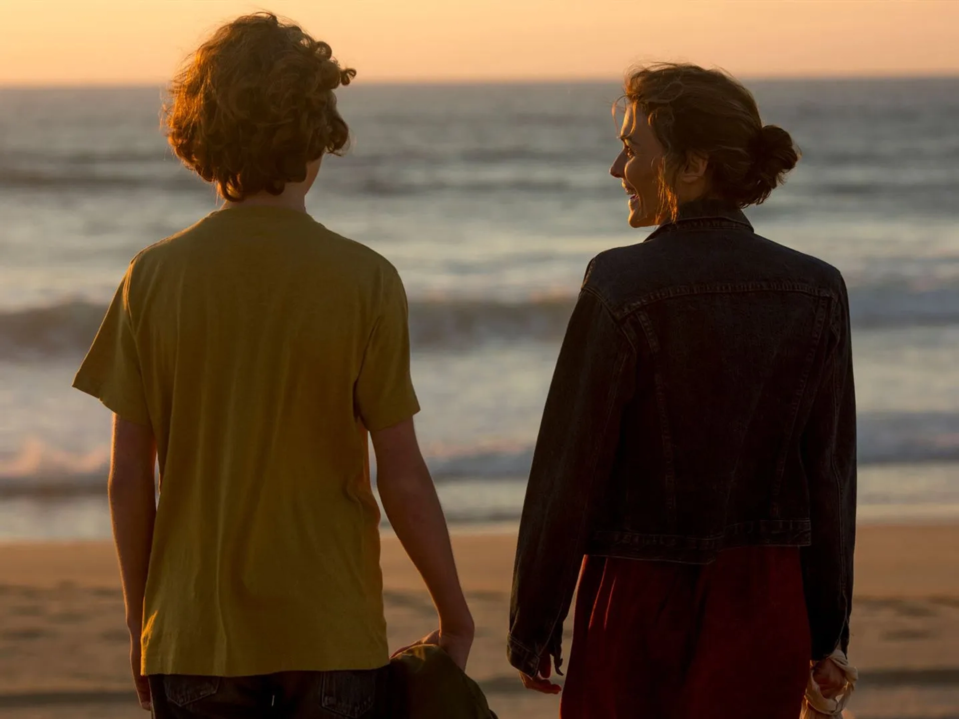 Marta Nieto and Jules Porier in Mother (2019)