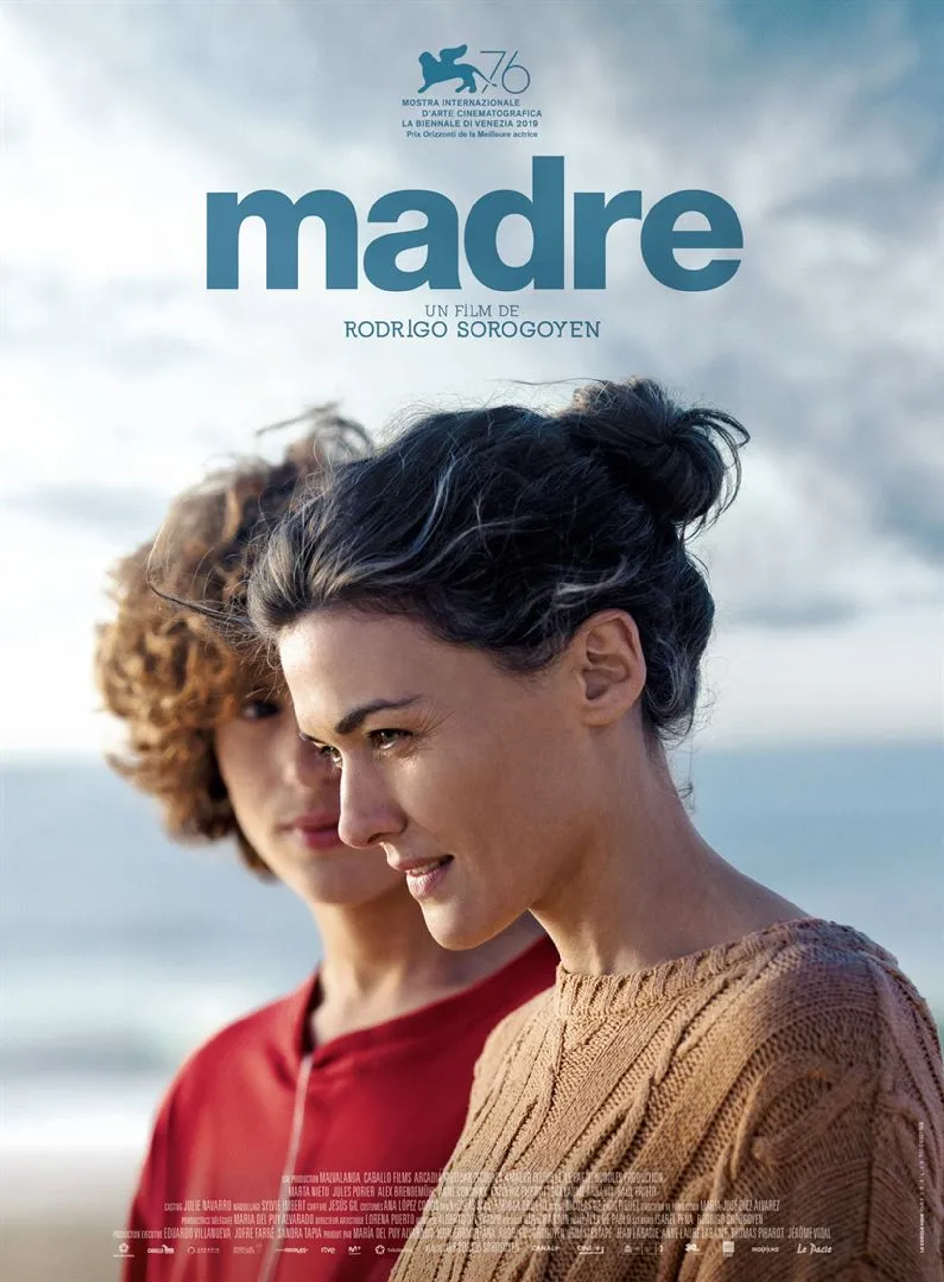 Marta Nieto and Jules Porier in Mother (2019)