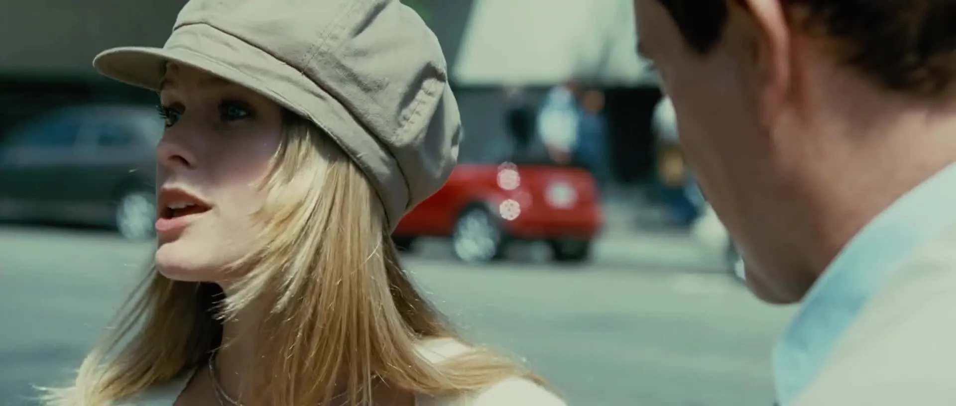 Alice Eve in Crossing Over (2009)