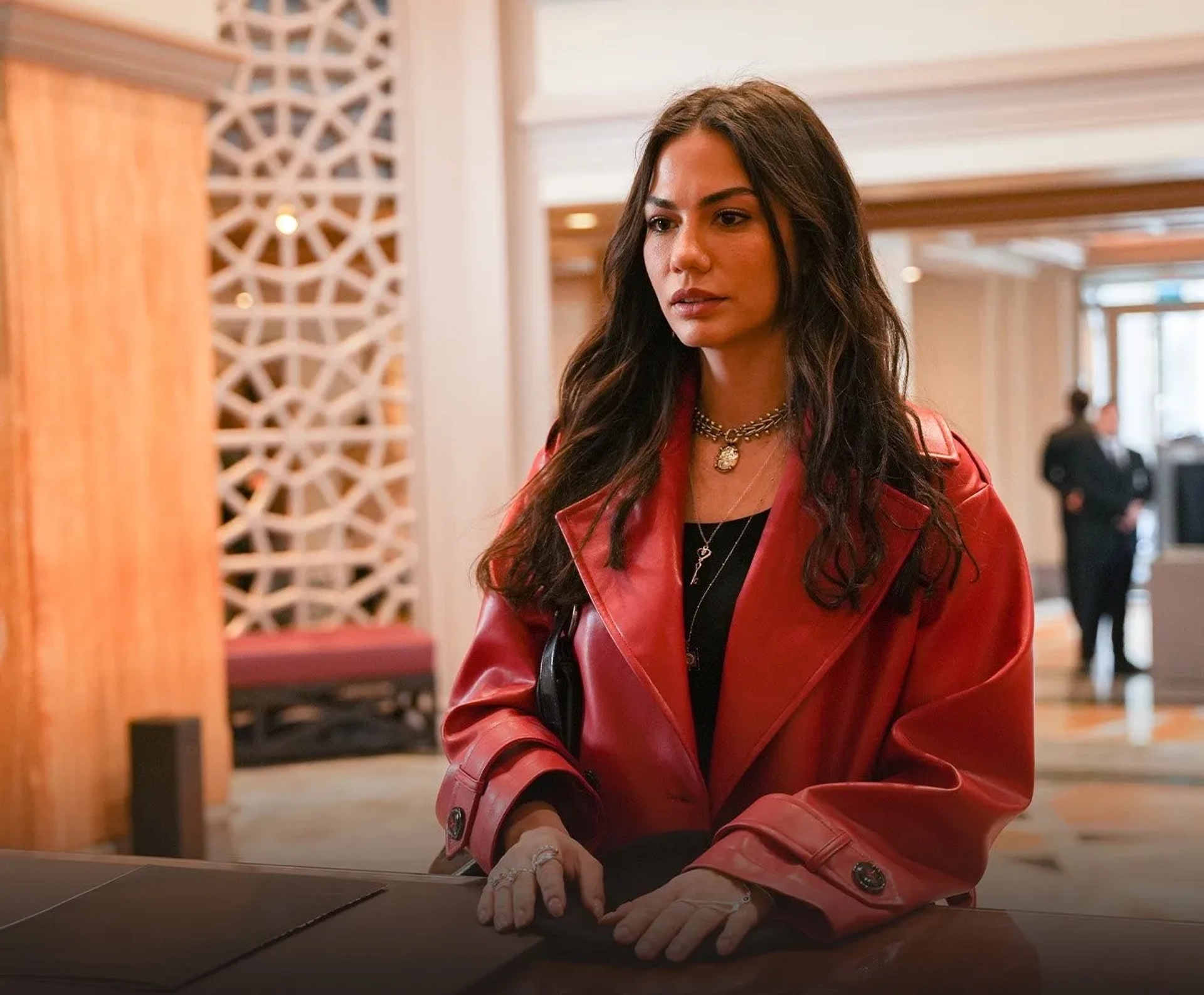Demet Özdemir in Esref Rüya (2025)