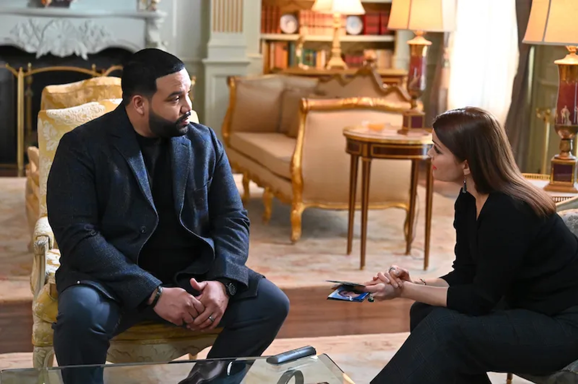 Bellamy Young and Frank Harts in Prodigal Son (2019)