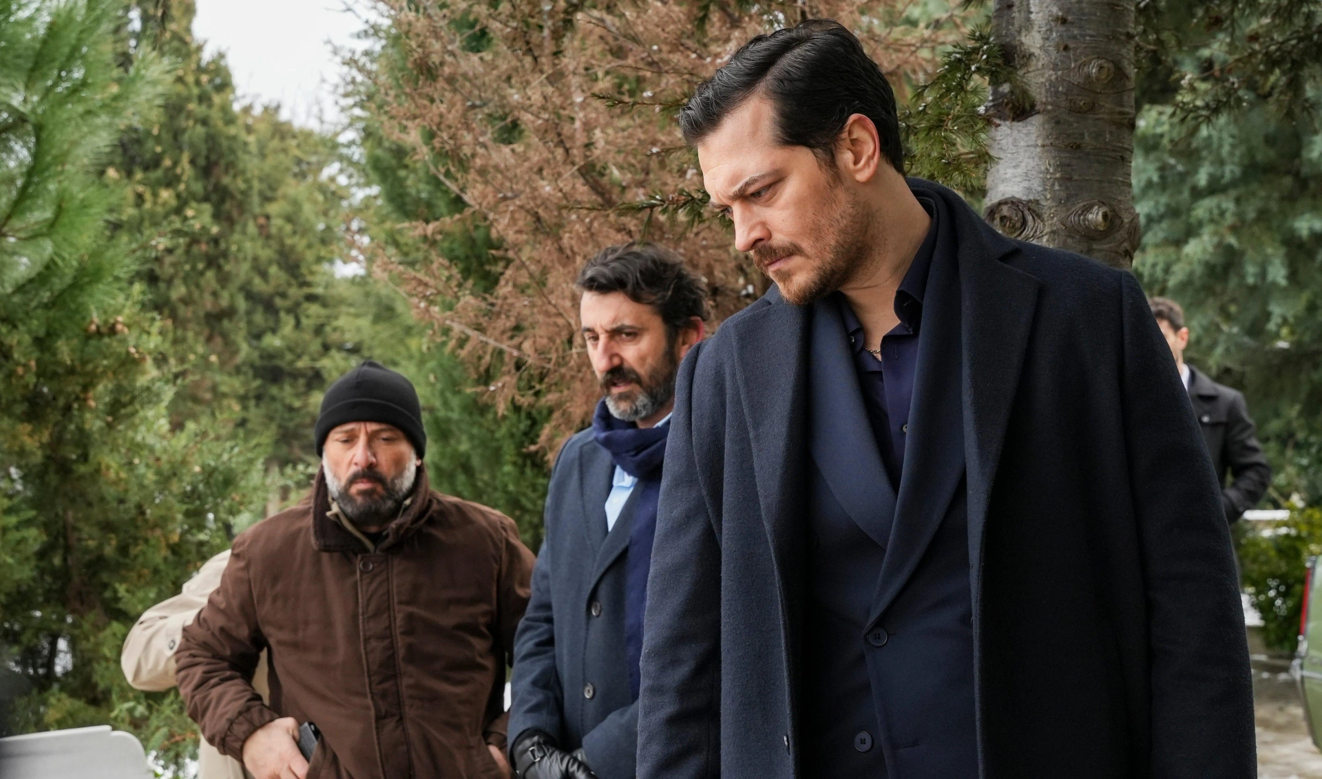 Necip Memili and Çagatay Ulusoy in Esref Rüya (2025)