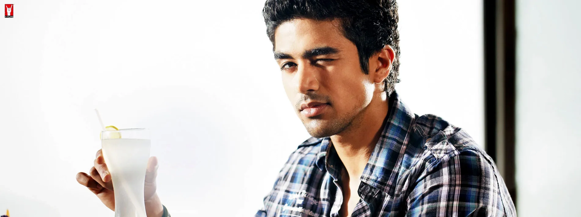 Saqib Saleem in Mujhse Fraaandship Karoge (2011)