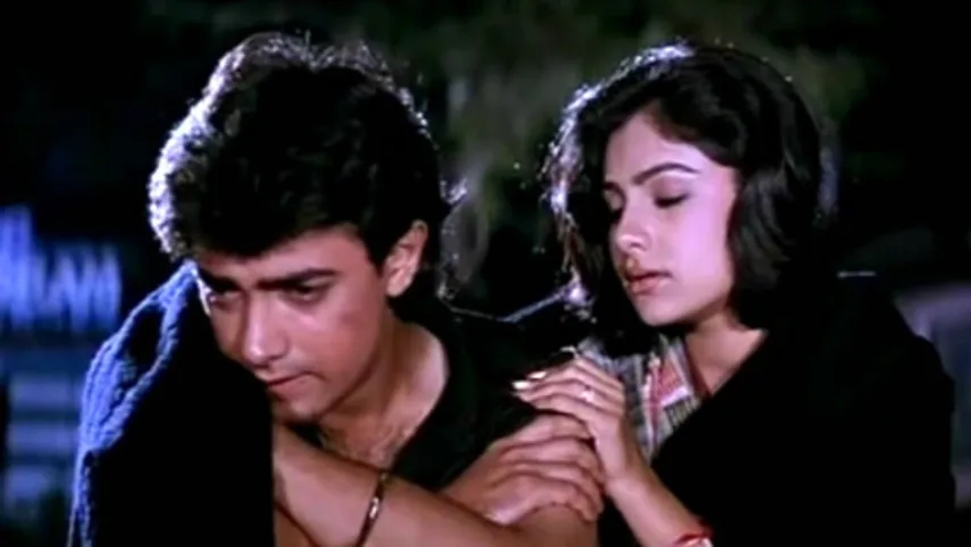 Ayesha Jhulka and Aamir Khan in Jo Jeeta Wohi Sikandar (1992)