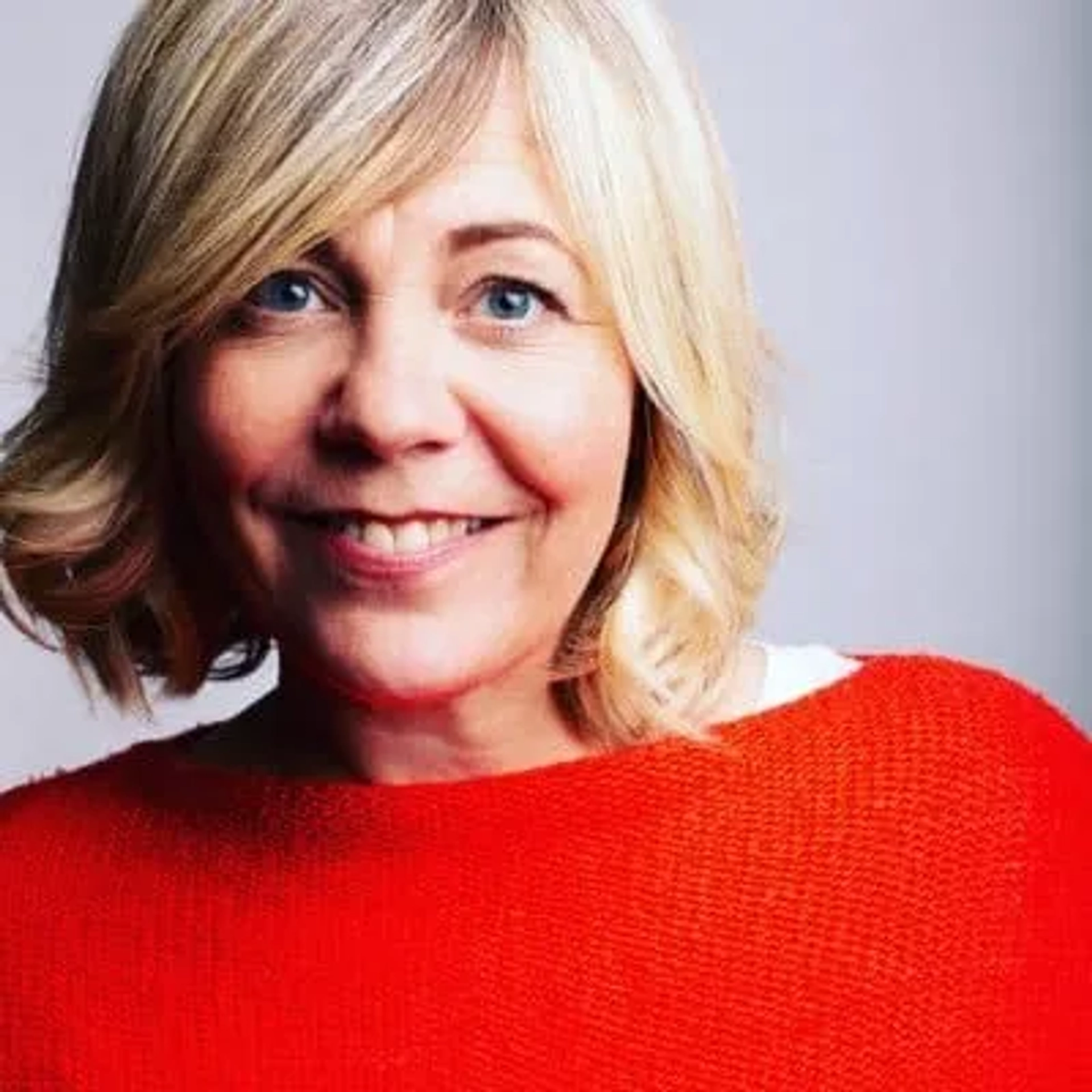 نیکولا رینولدز