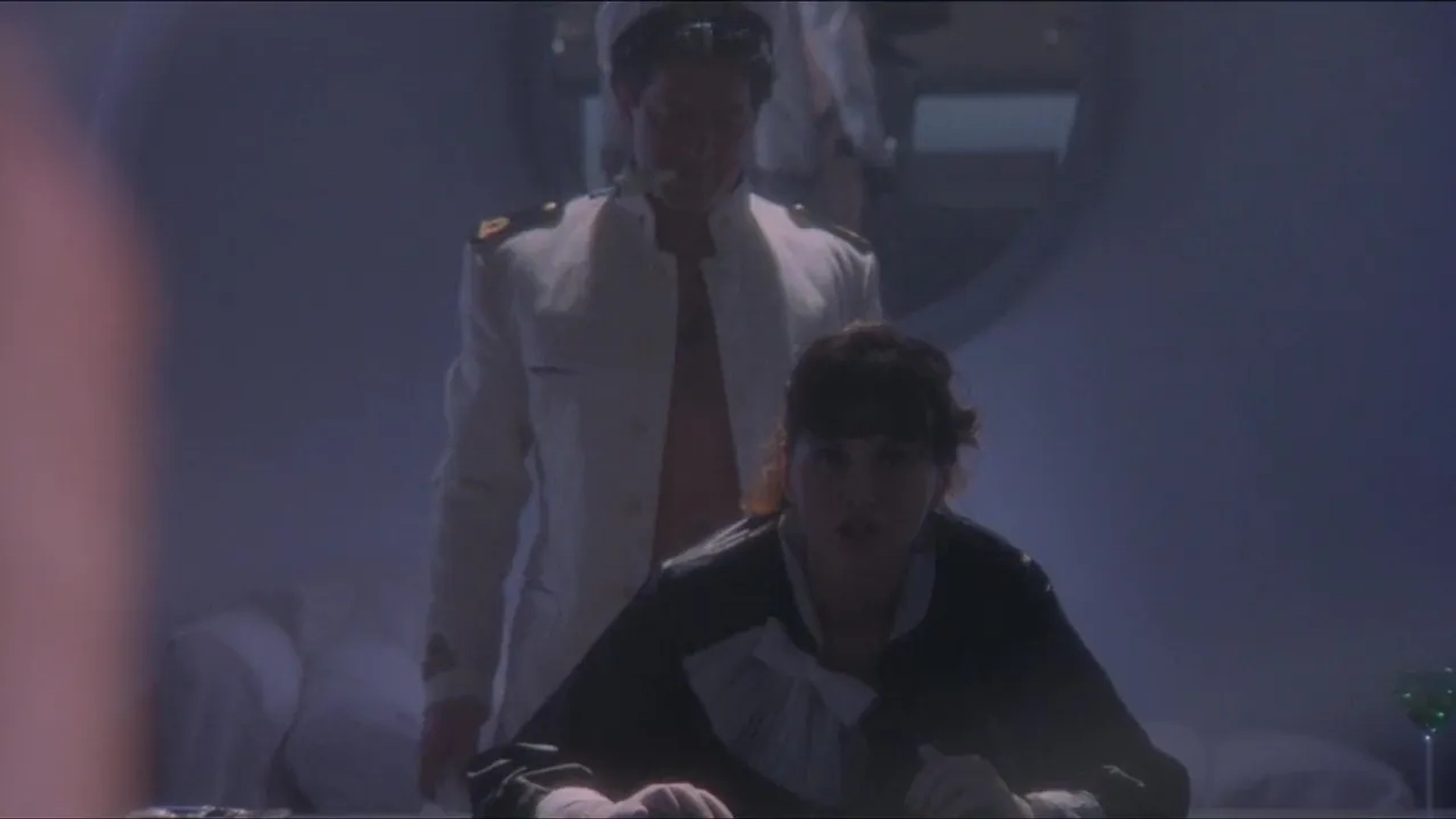 Serena Grandi and Patrick Mower in Frivolous Lola (1998)
