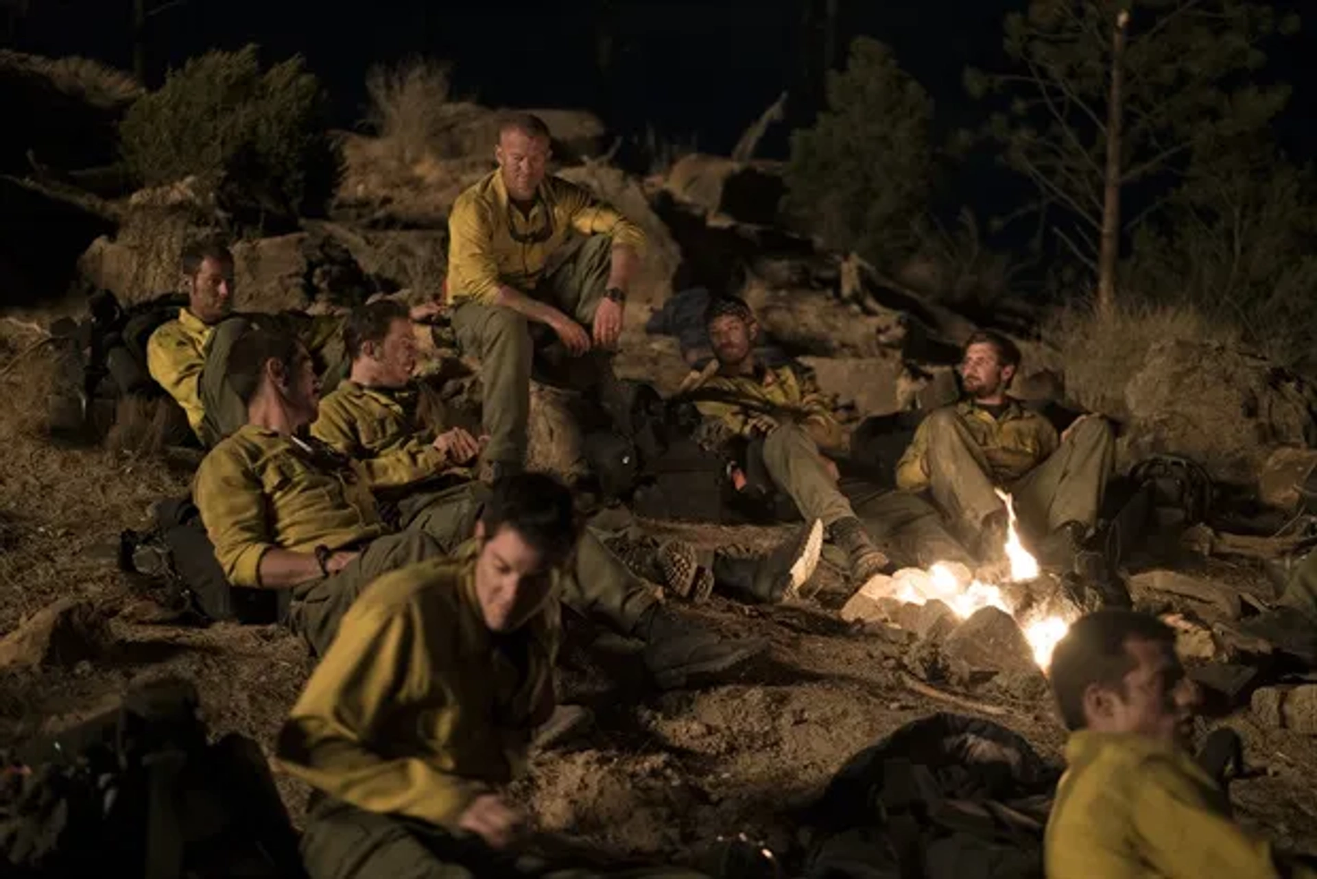 James Badge Dale, Sam Quinn, Kenneth Miller, Nicholas Jenks, Jake Picking, Matthew Van Wettering, Michael L. McNulty, and Brandon Bunch in Only the Brave (2017)