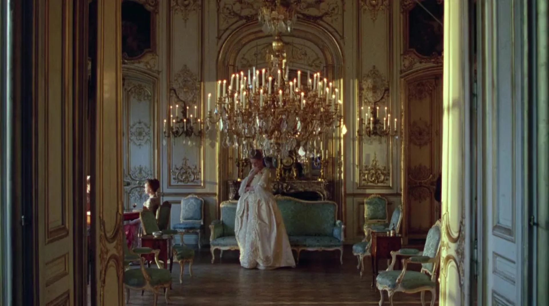 Dangerous Liaisons (1988)