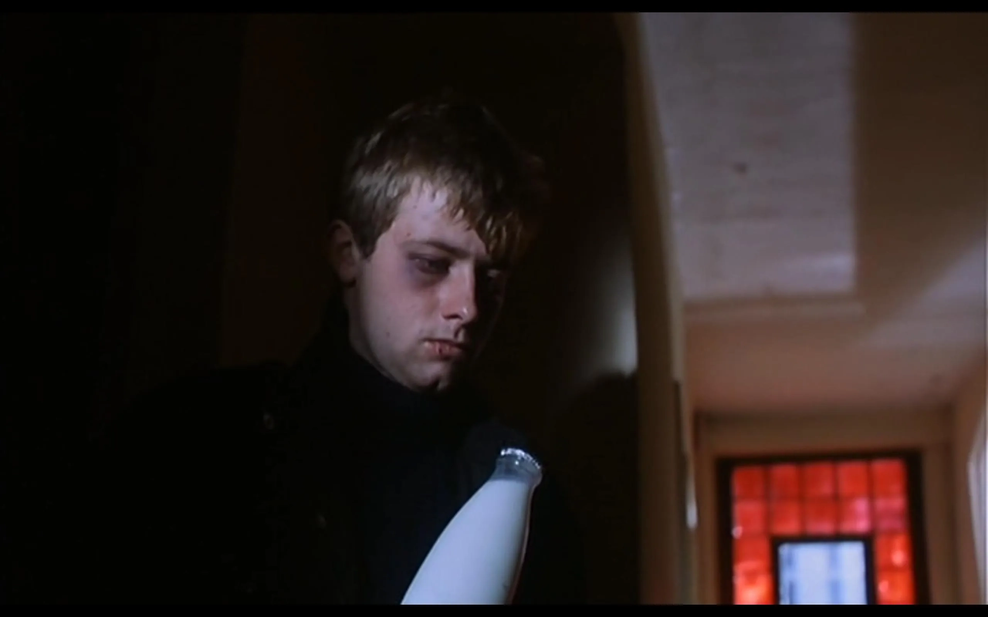 Olaf Lubaszenko in A Short Film About Love (1988)