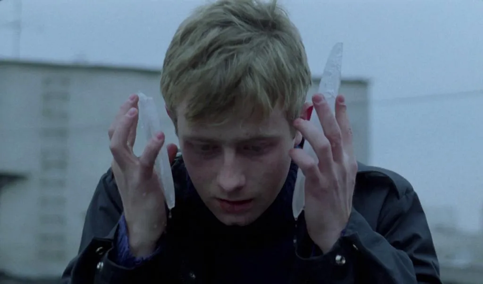 Olaf Lubaszenko in A Short Film About Love (1988)