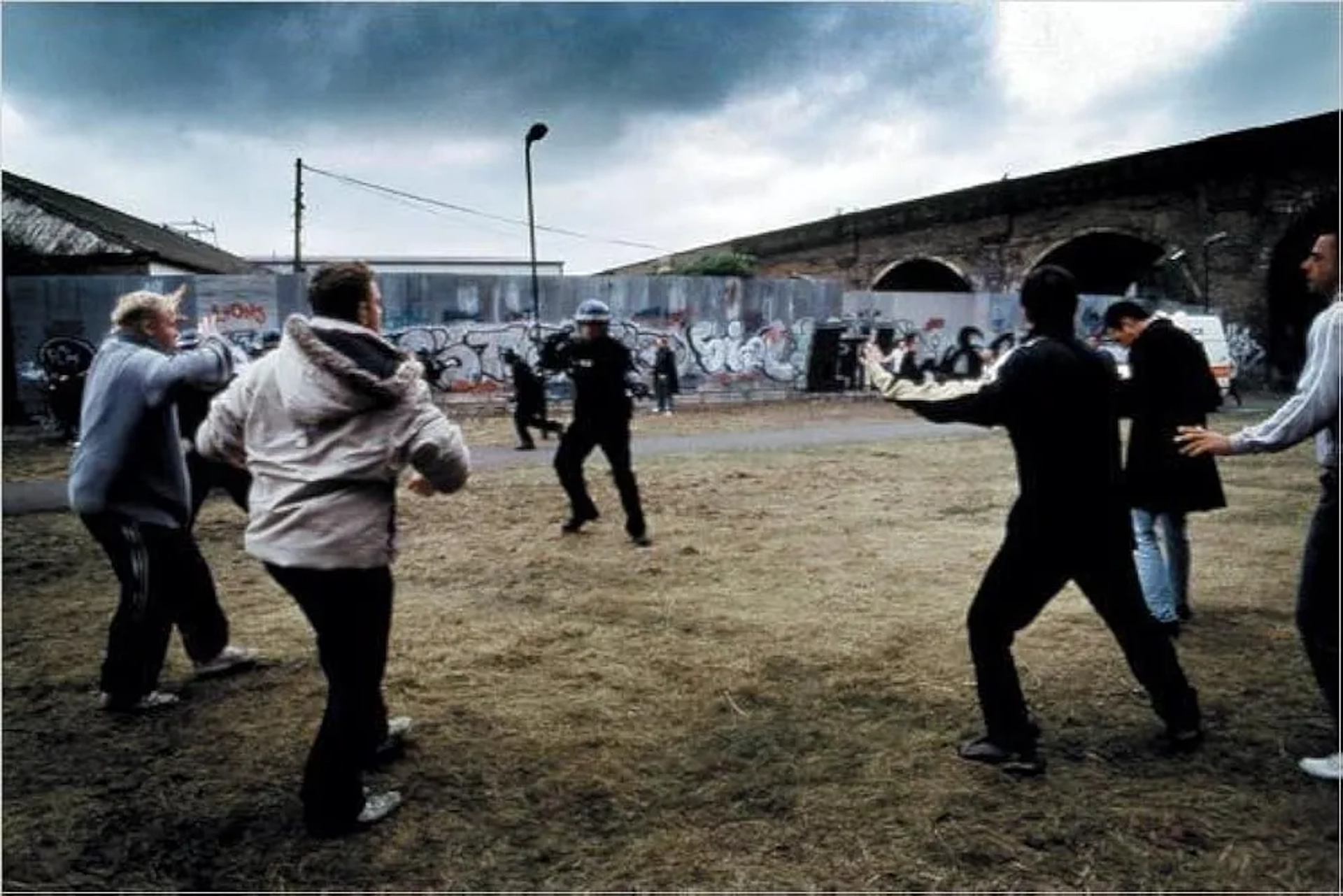 فیلم کارخانه فوتبال (The Football Factory 2004)