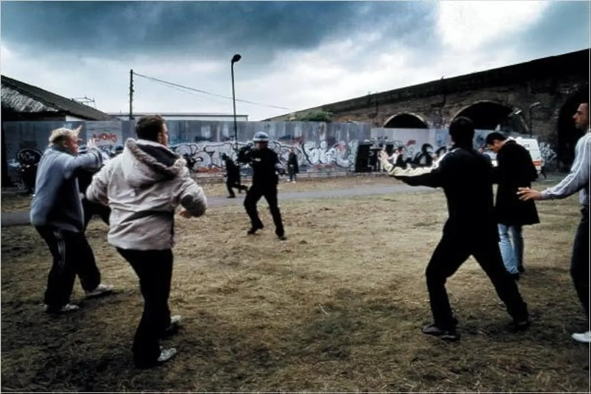 فیلم کارخانه فوتبال (The Football Factory 2004)