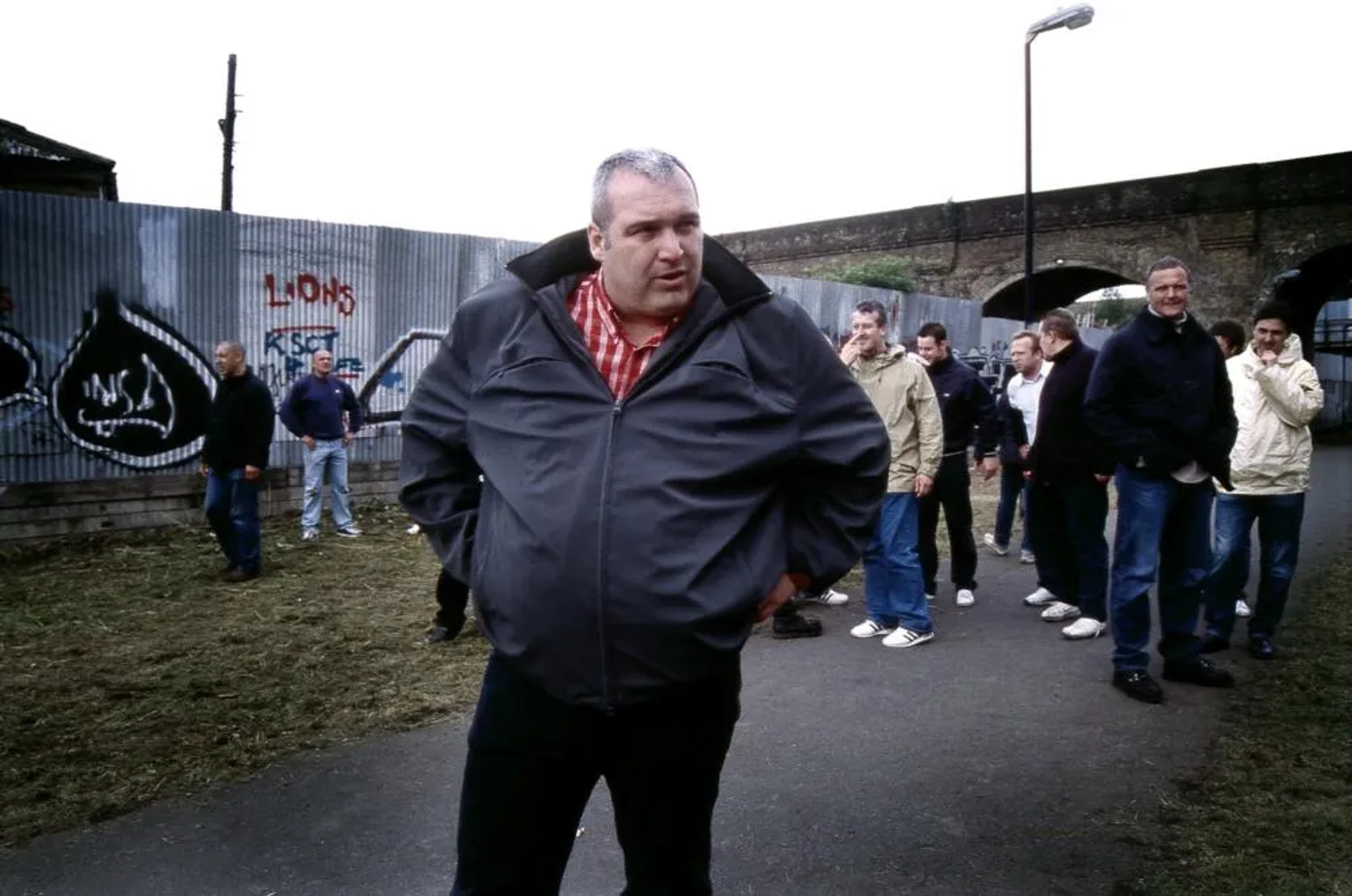 Tony Denham, Danny Dyer, and Frank Harper in The Football Factory (2004)