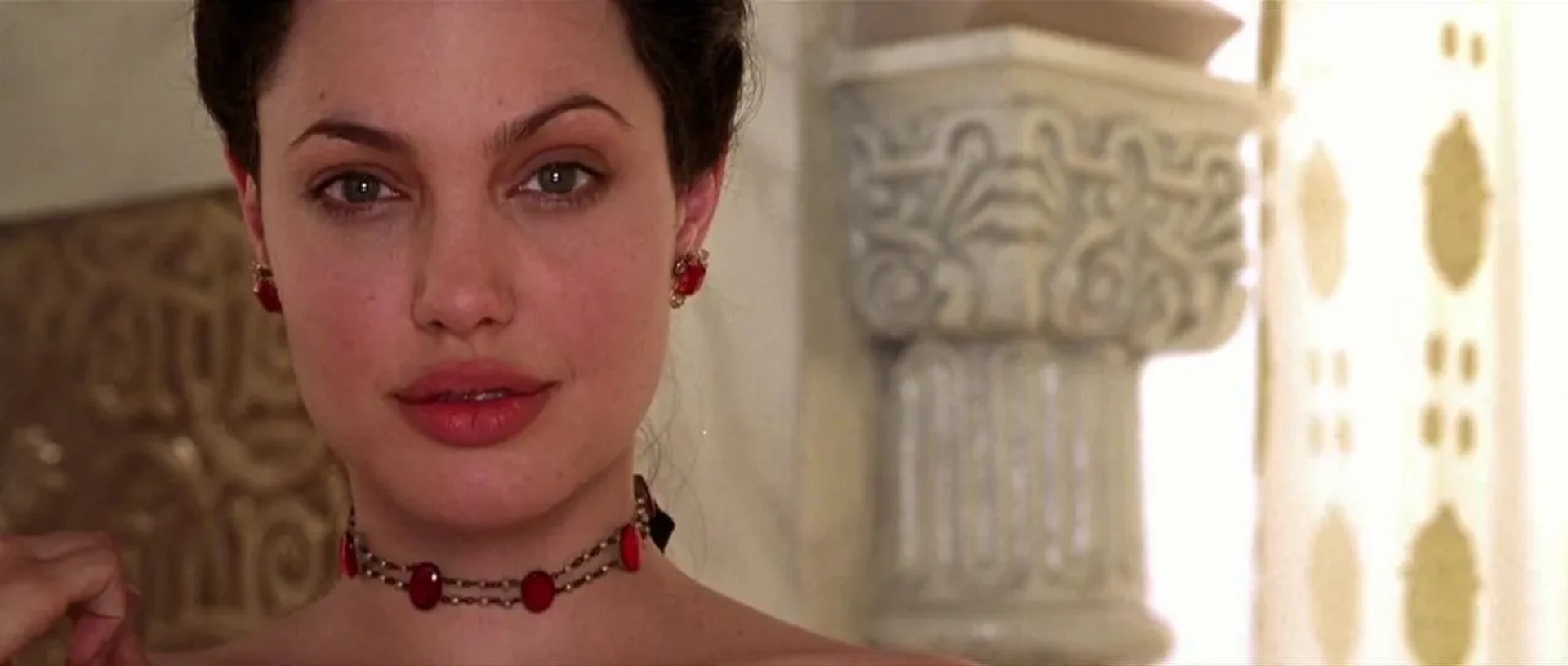 Angelina Jolie in Original Sin (2001)