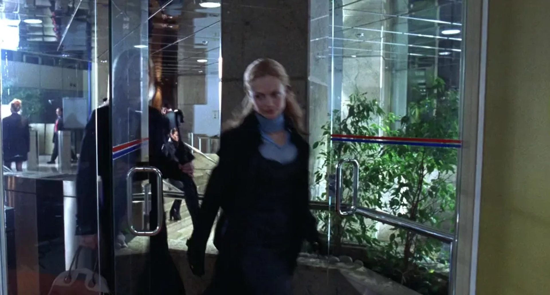 Heather Graham in Killing Me Softly (2002)