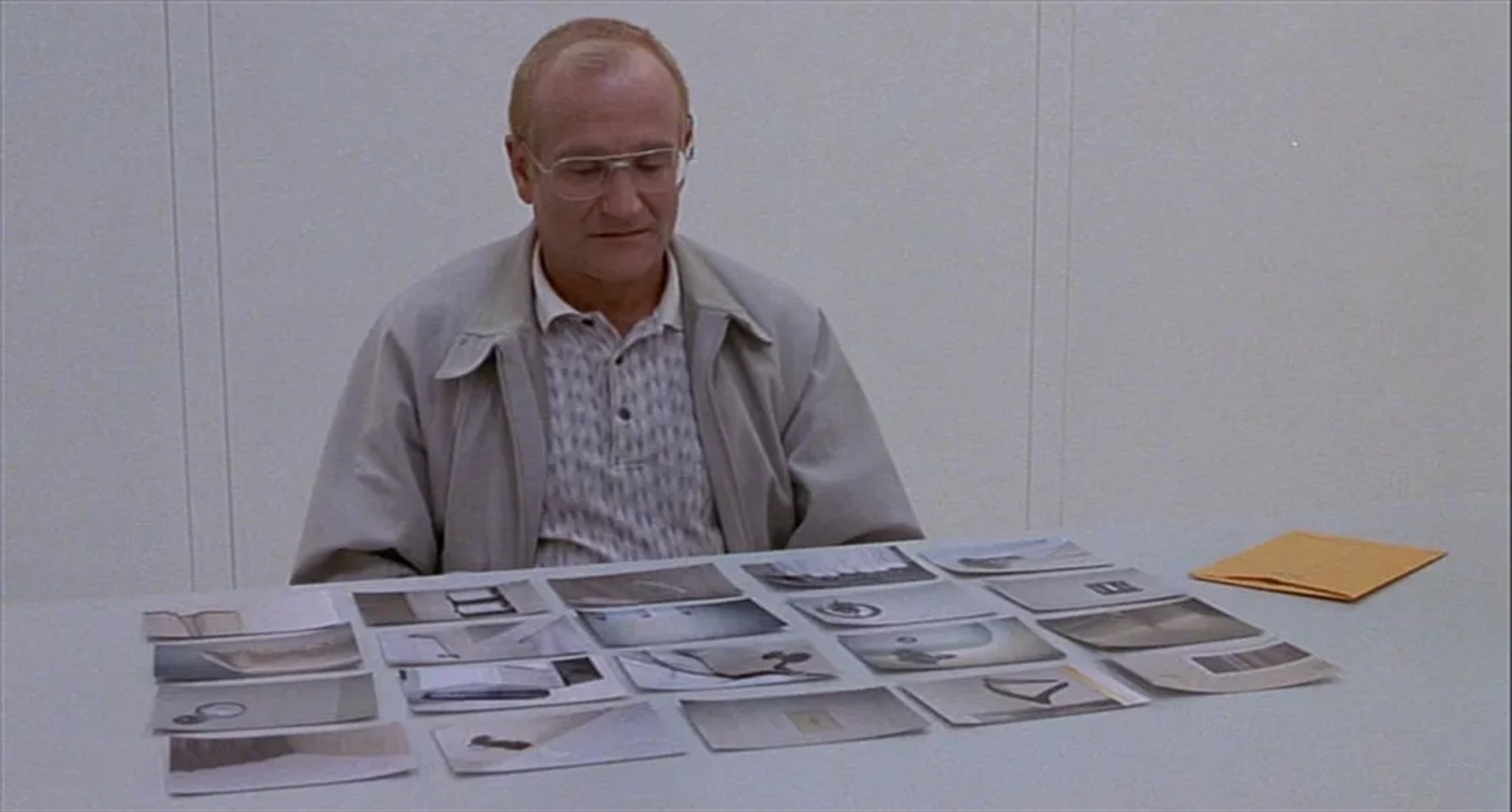 Robin Williams in One Hour Photo (2002)
