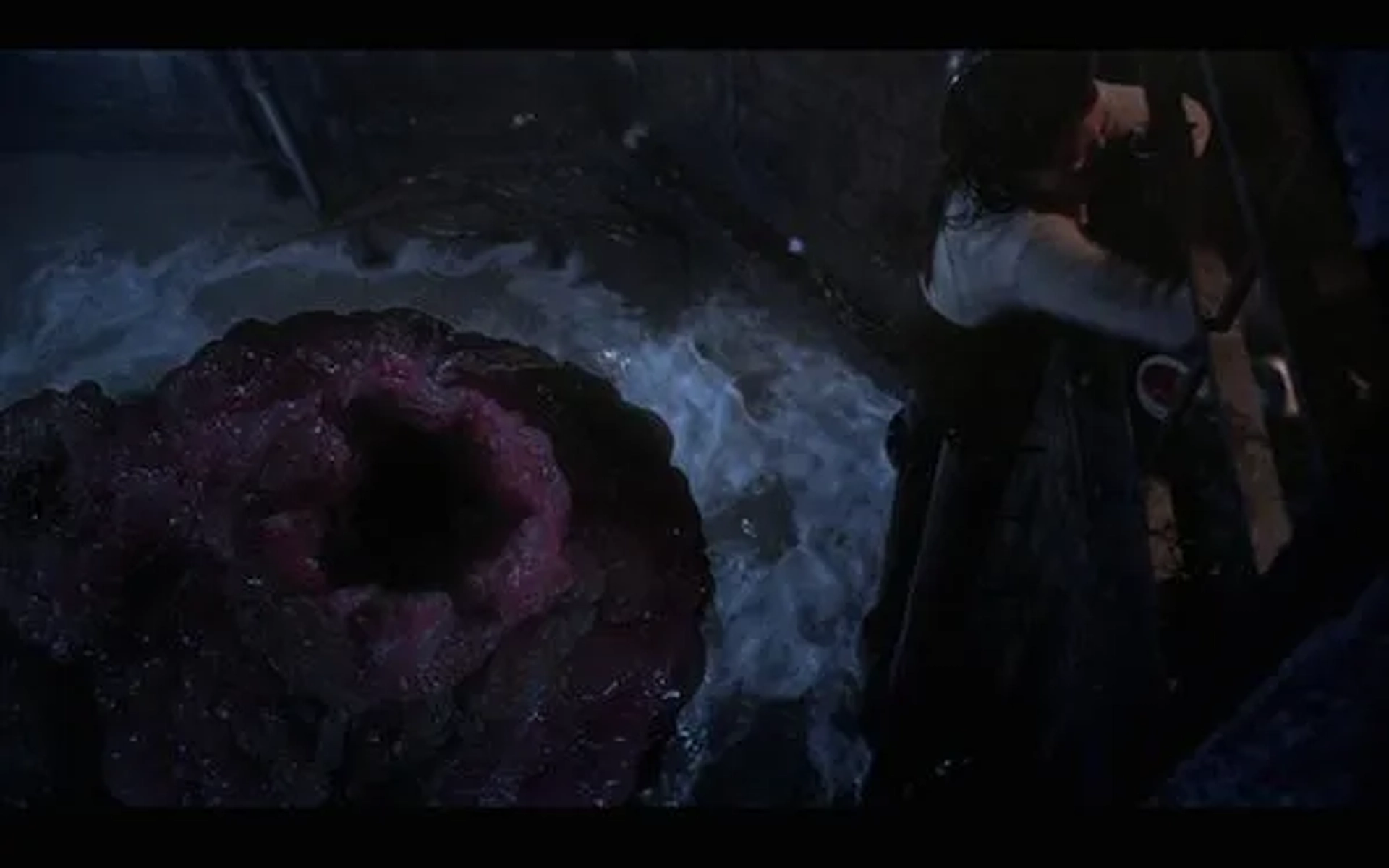 Shawnee Smith in The Blob (1988)