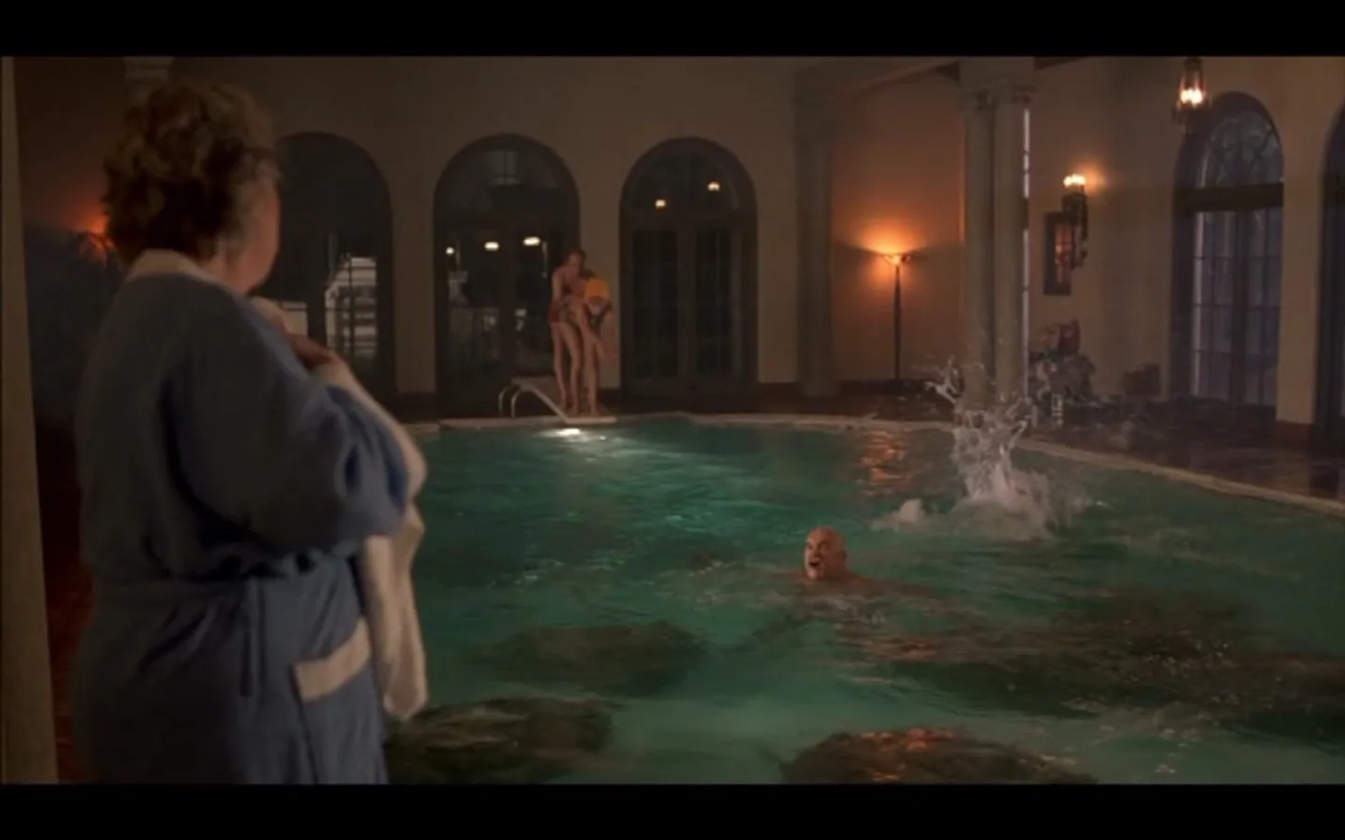 Wilford Brimley and Maureen Stapleton in Cocoon (1985)