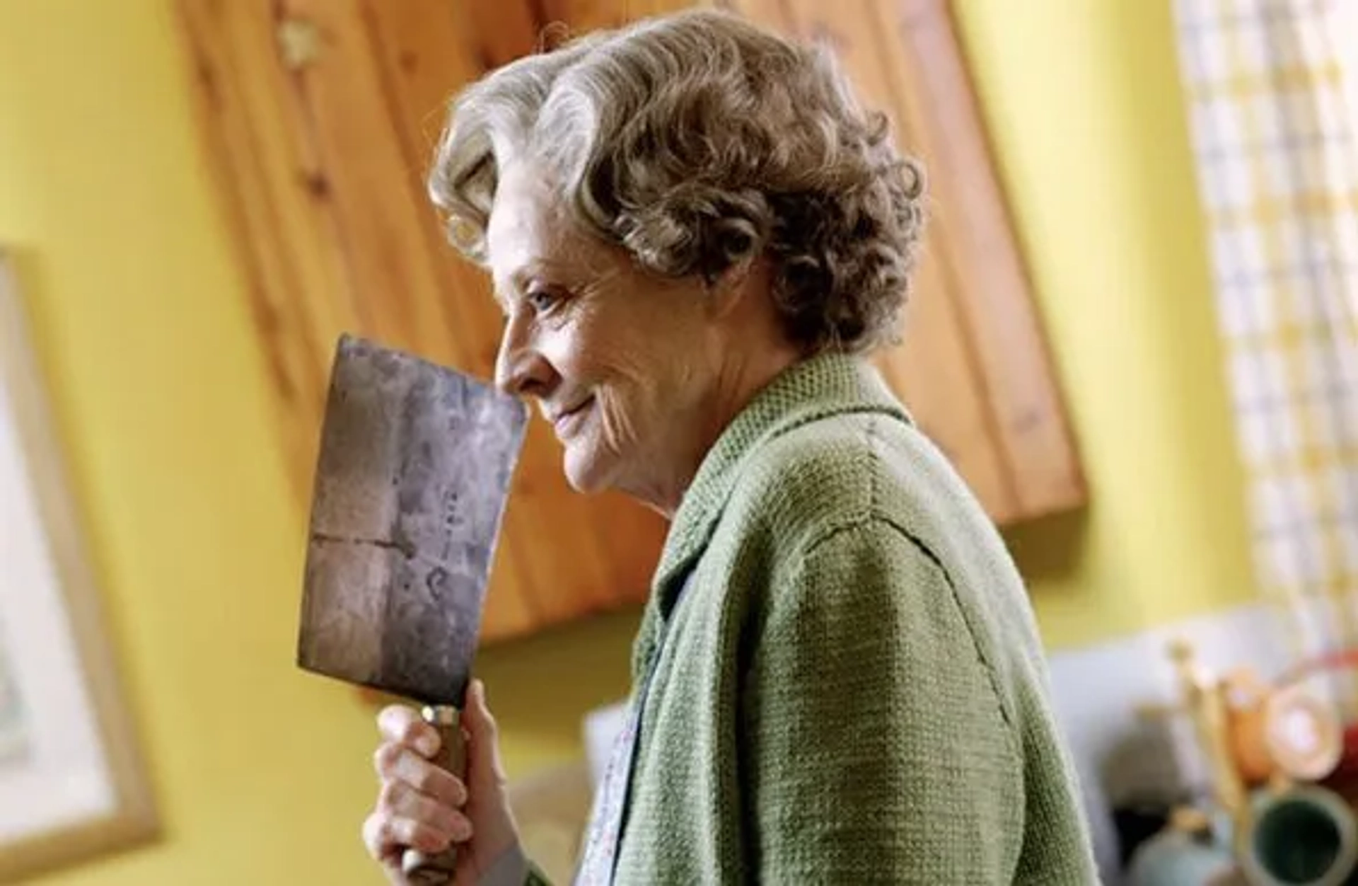 Maggie Smith in Keeping Mum (2005)